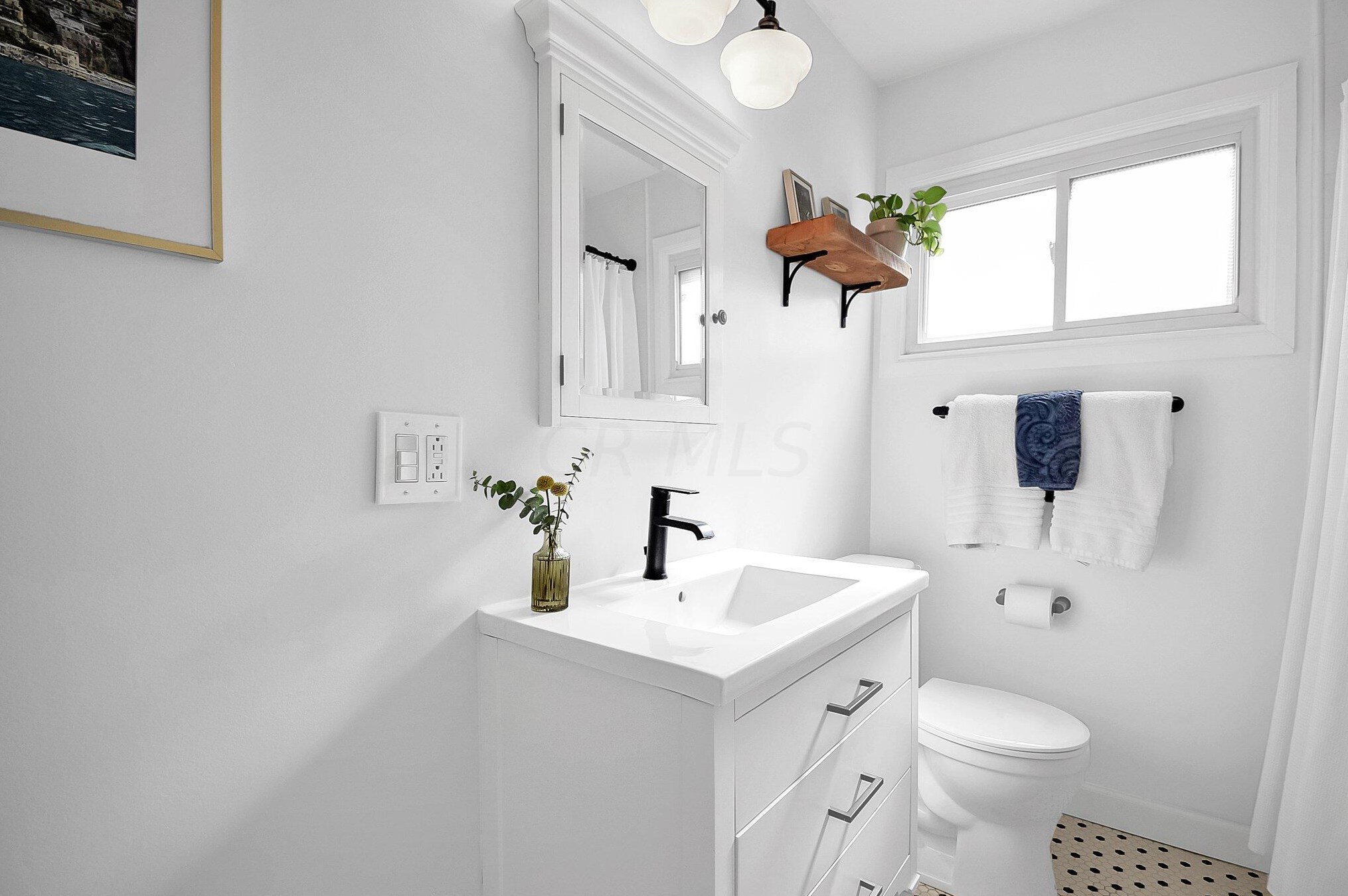 249 Stafford Ave, Columbus OH 43085-3137 exterior