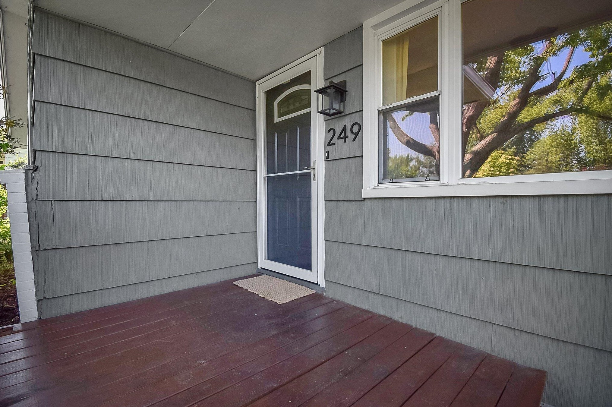 249 Stafford Ave, Columbus OH 43085-3137 exterior