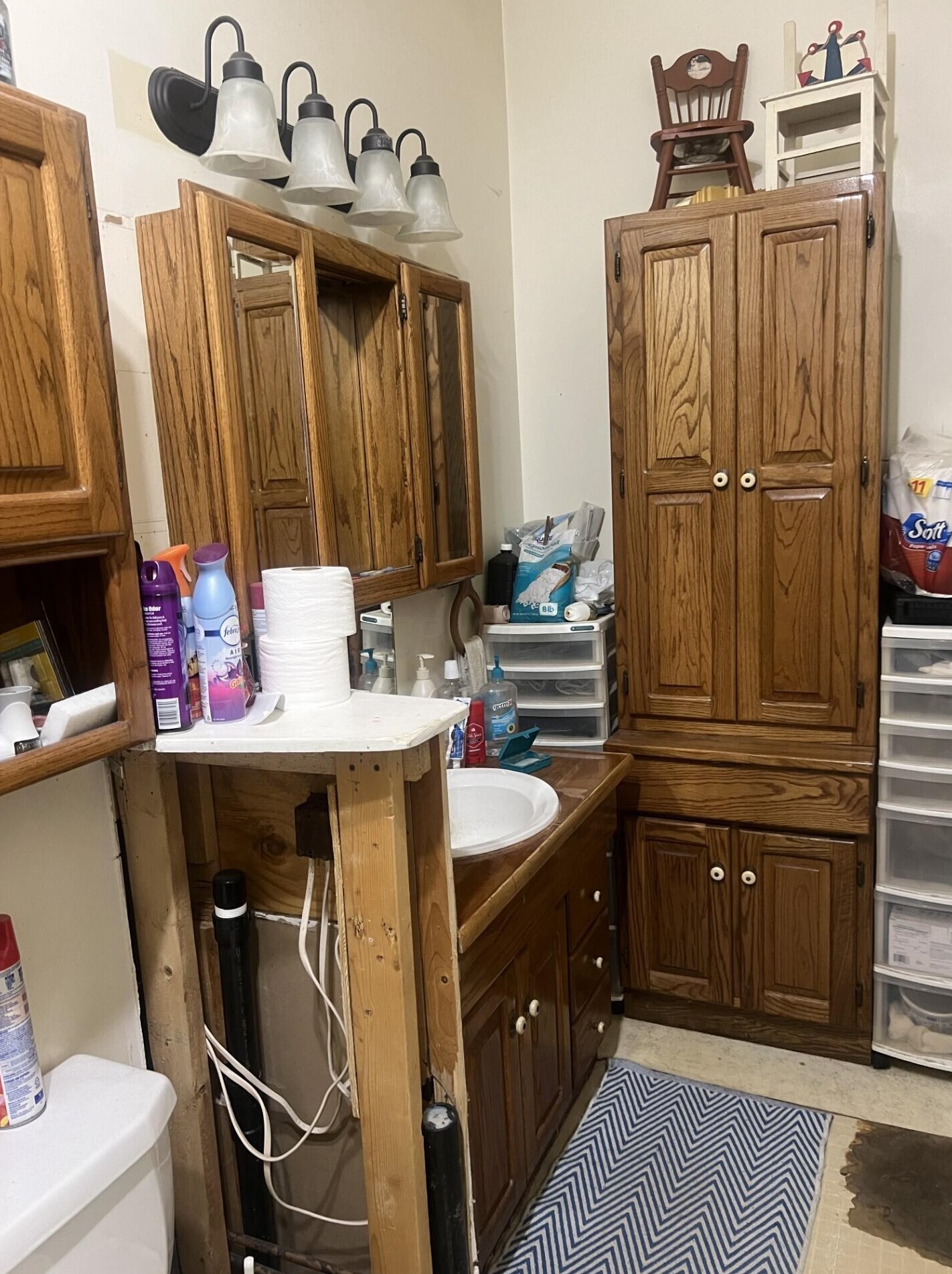 3352 Latonia Rd, Columbus OH 43232-6350 exterior