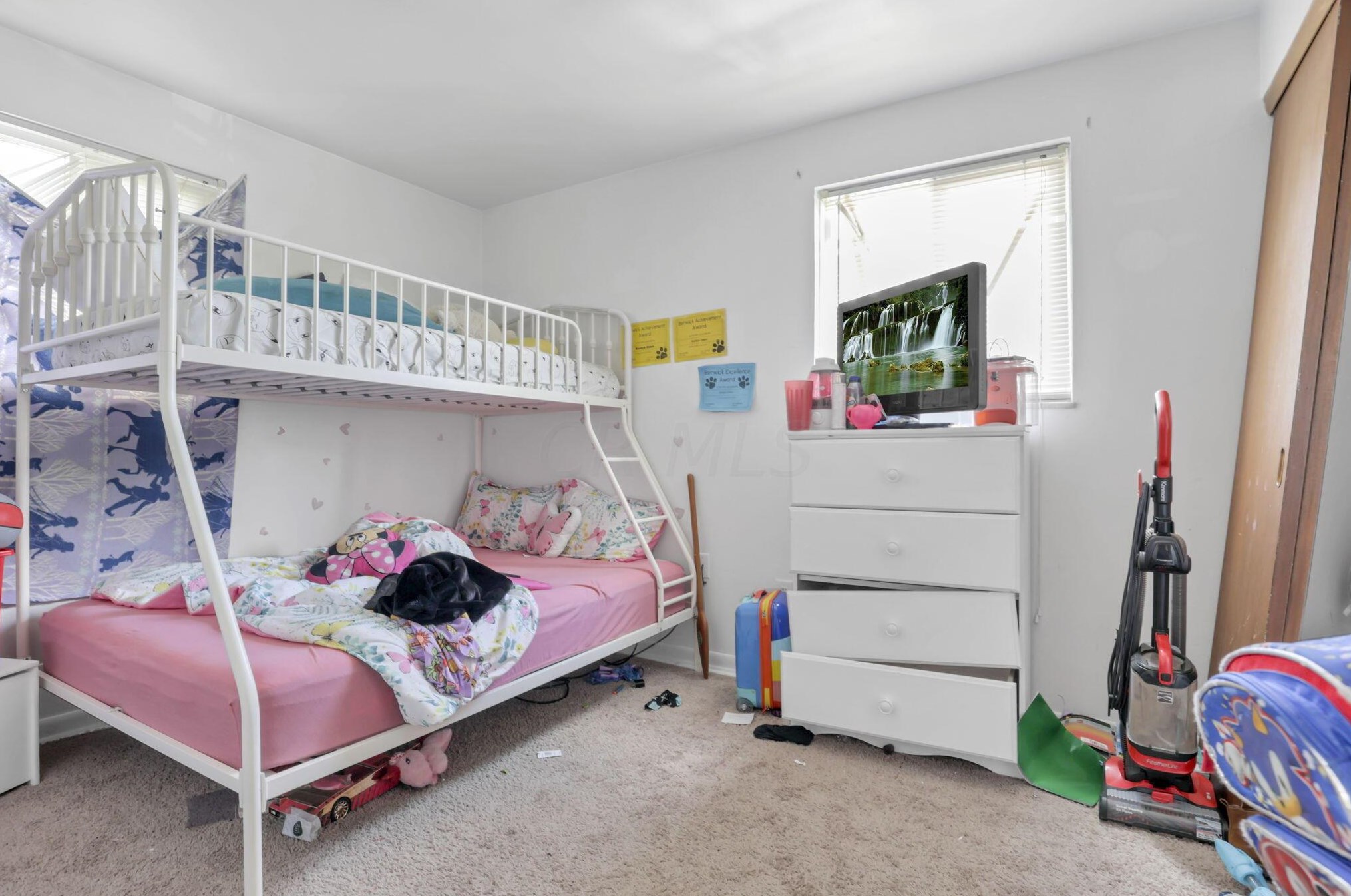 251 Napoleon Ave, Columbus OH 43213-4229 exterior