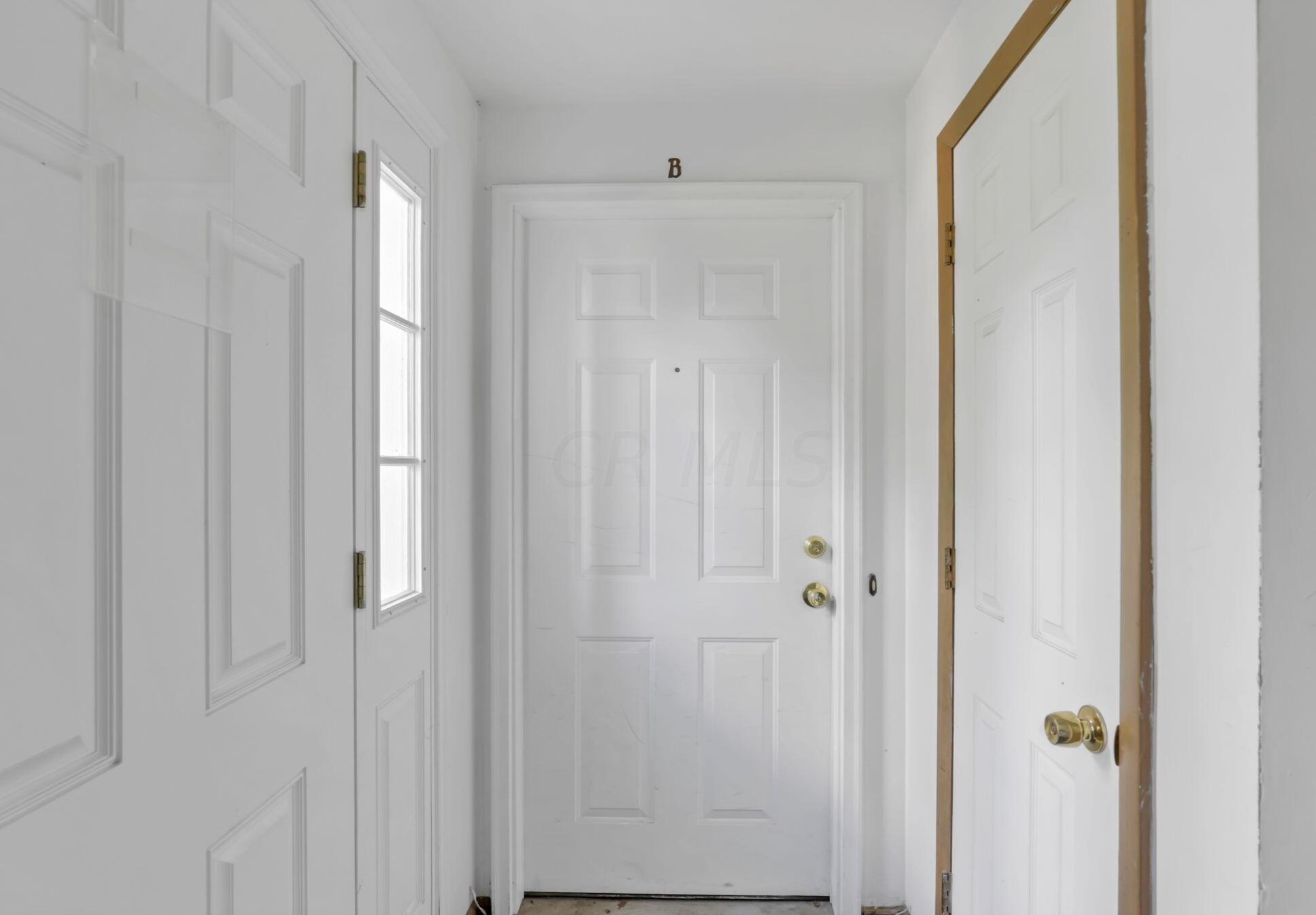 251 Napoleon Ave, Columbus OH 43213-4229 exterior