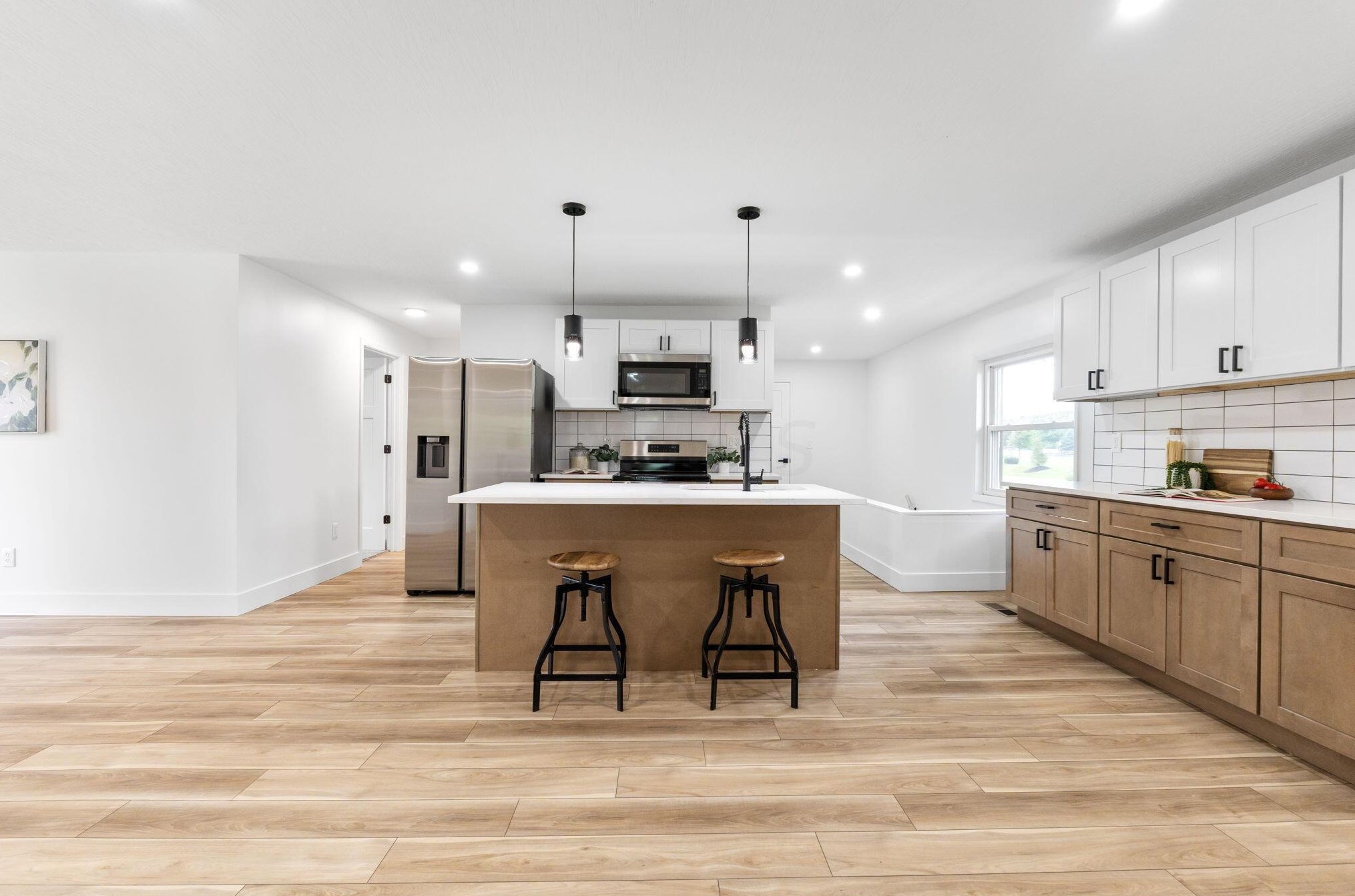 541 Groveport Pike, Cnl Wnchstr OH  43110-9747 exterior