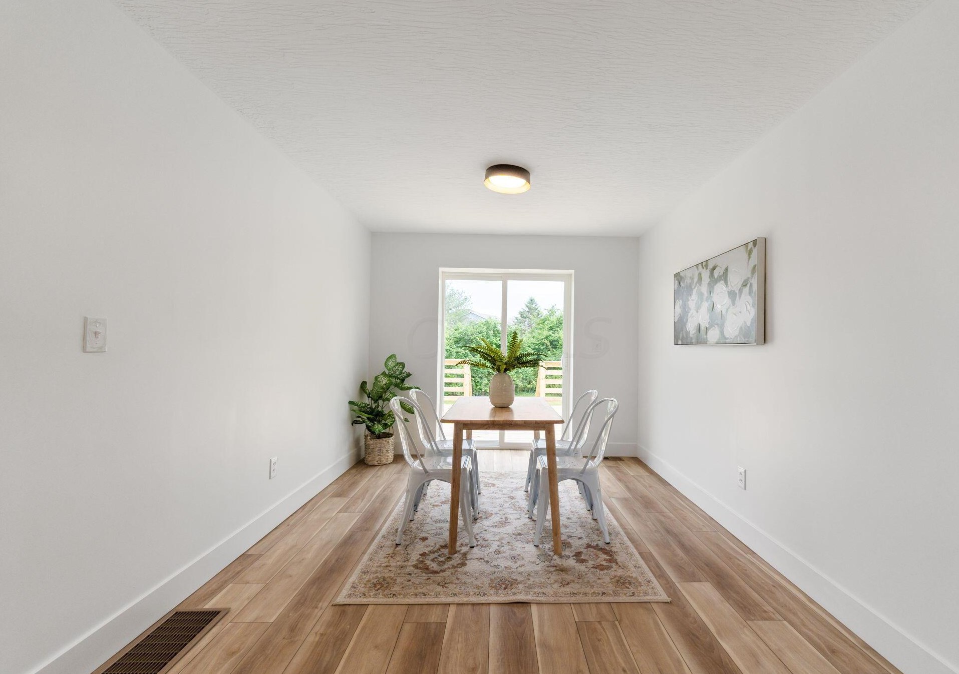 541 Groveport Pike, Cnl Wnchstr OH  43110-9747 exterior