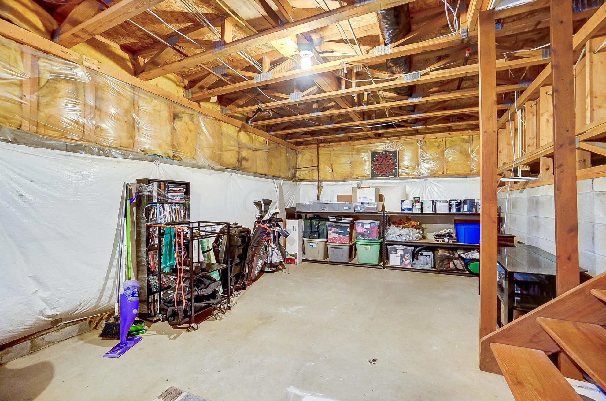 6011 Wexford Park Dr, Columbus OH  43228-9258 exterior