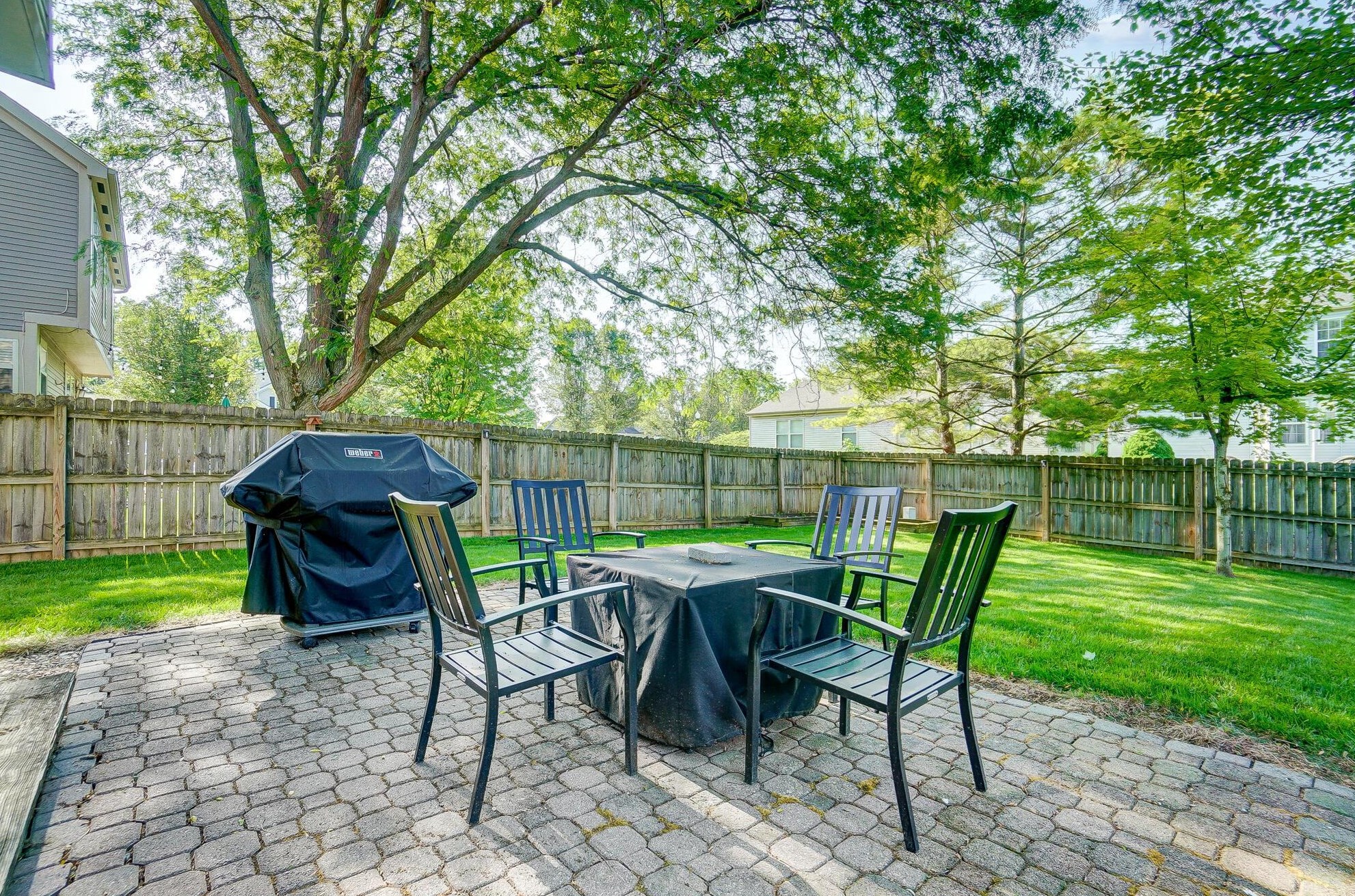 6011 Wexford Park Dr, Columbus OH  43228-9258 exterior