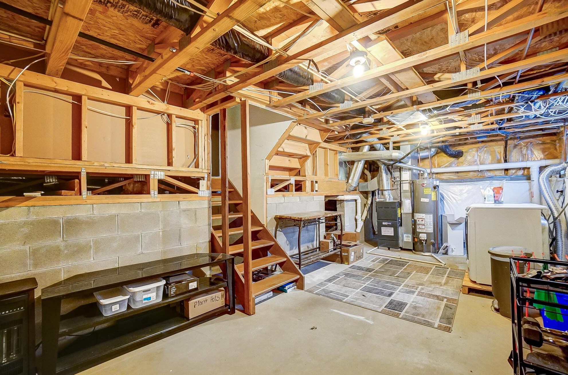 6011 Wexford Park Dr, Columbus OH  43228-9258 exterior