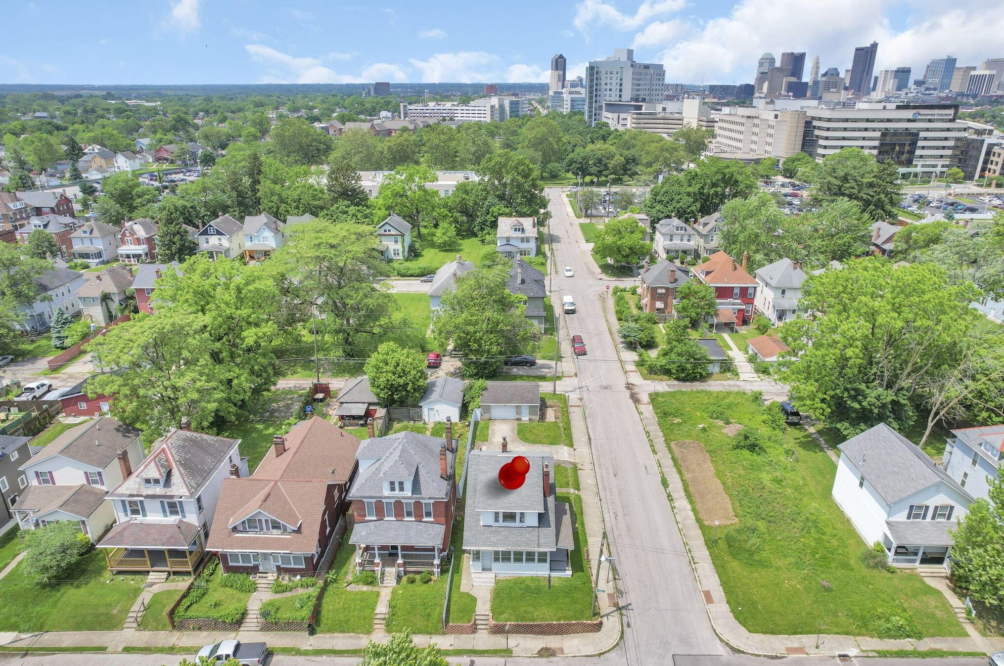 653 Gilbert St, Columbus OH 43205-2632 exterior