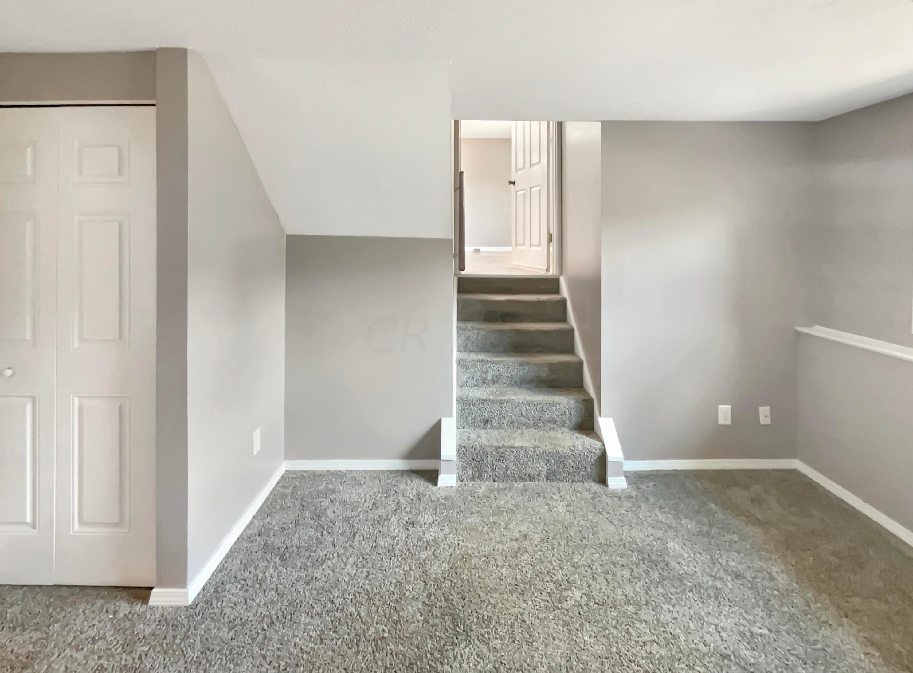 820 Allison Dr, Columbus OH 43207-4247 exterior