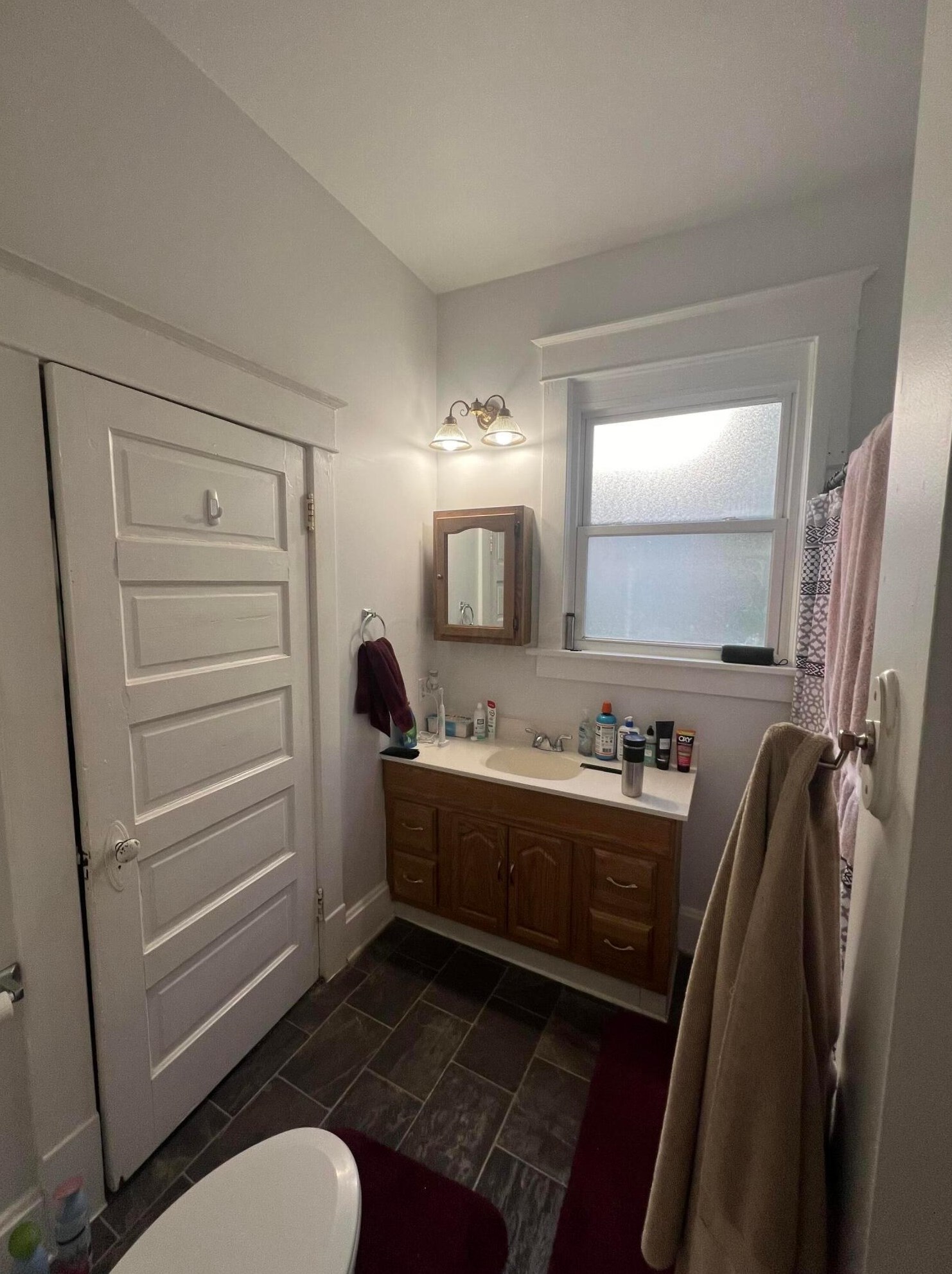 321 Wheeling St, Lancaster OH 43130-3852 exterior