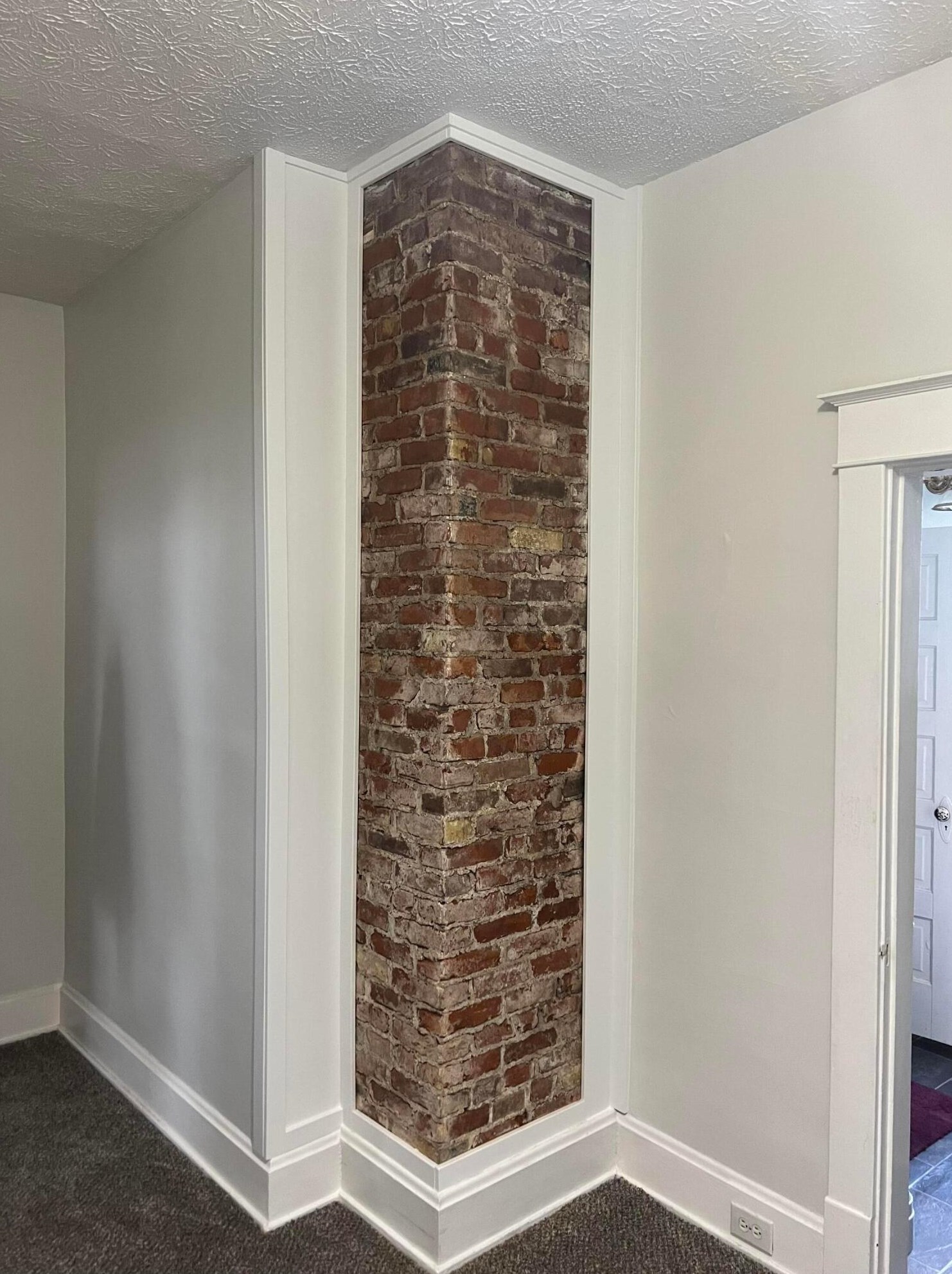 321 Wheeling St, Lancaster OH 43130-3852 exterior