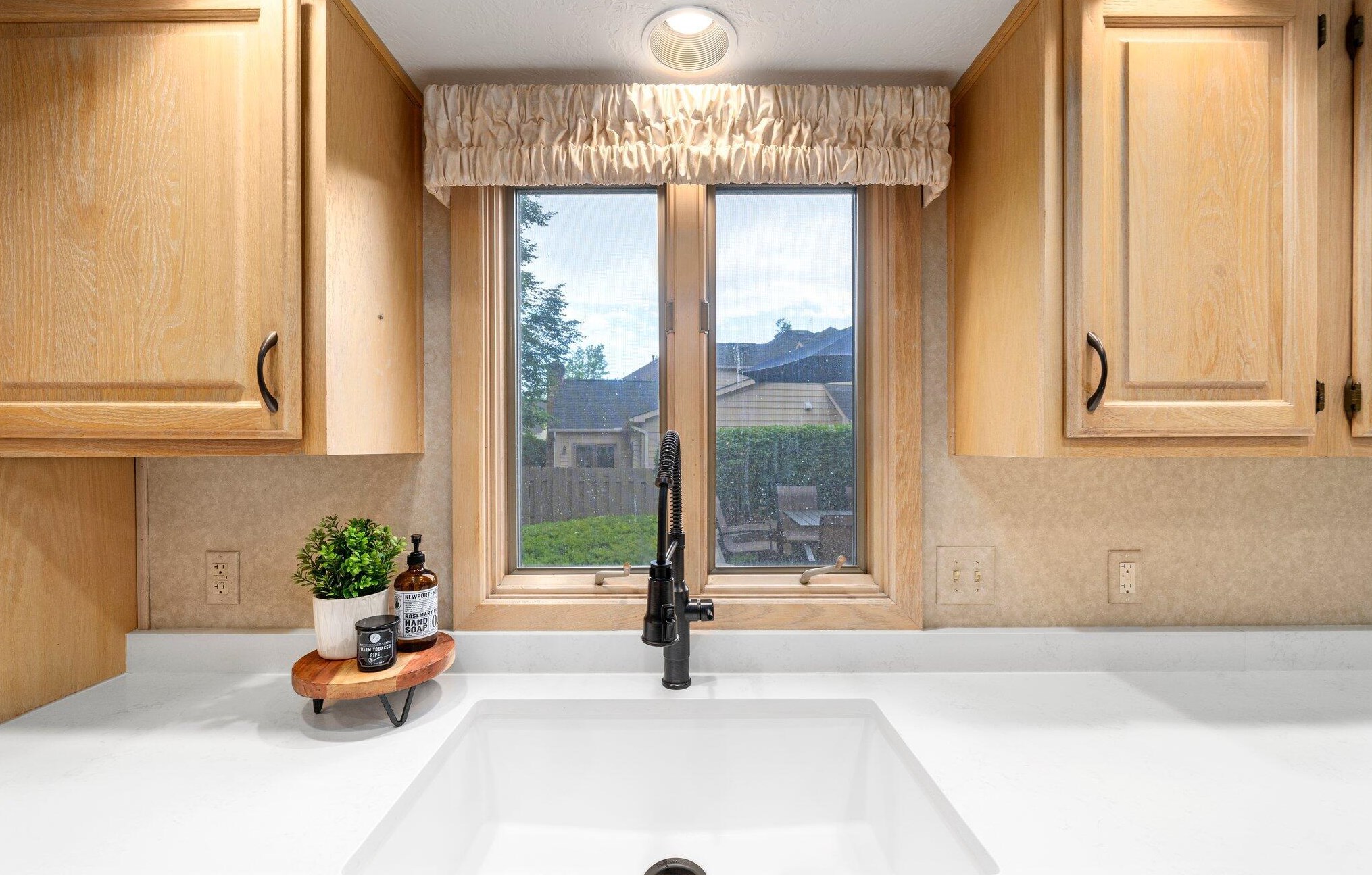 4205 Bowmansroot Ct, Hilliard OH  43026-3006 exterior