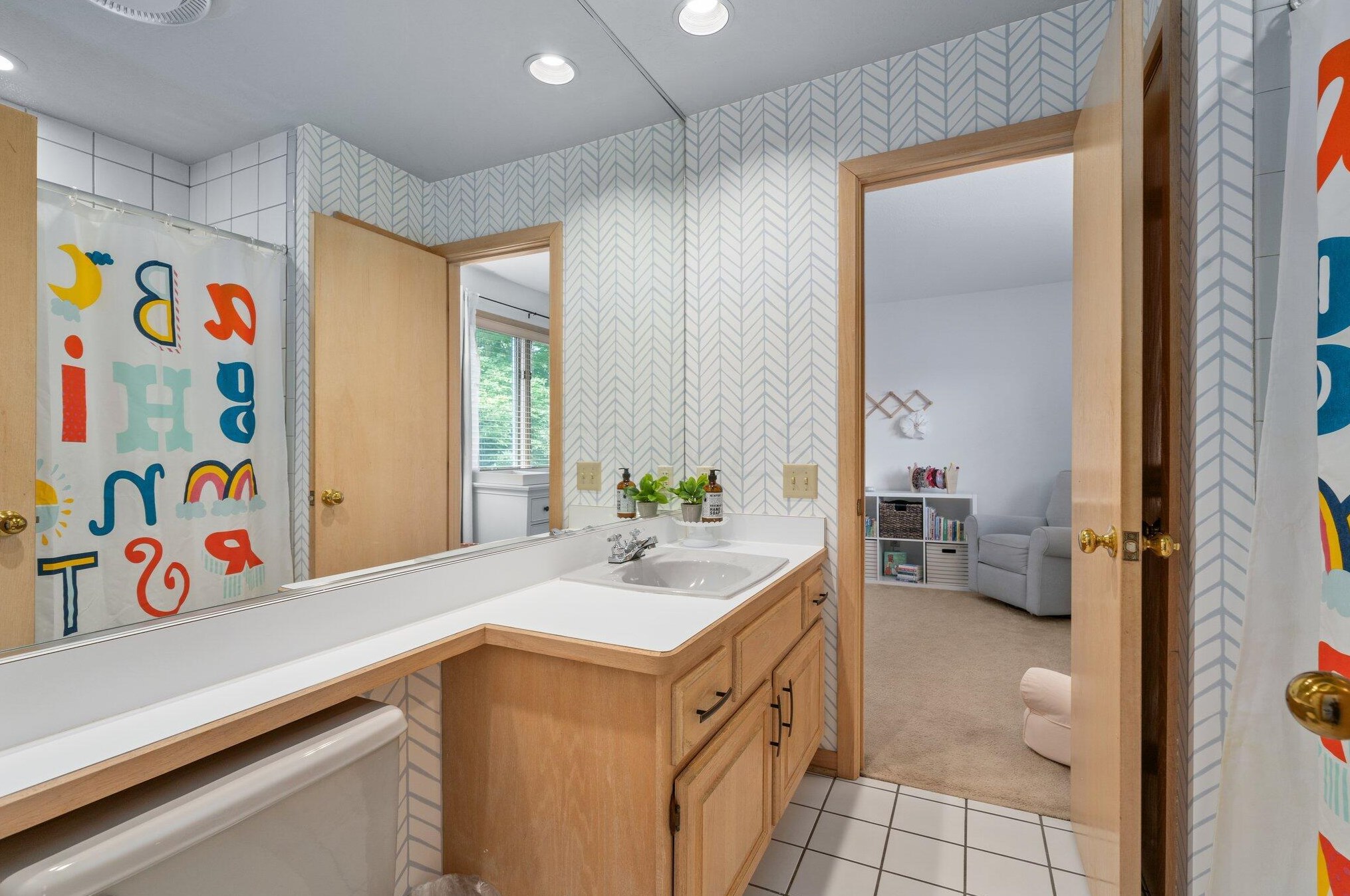 4205 Bowmansroot Ct, Hilliard OH  43026-3006 exterior