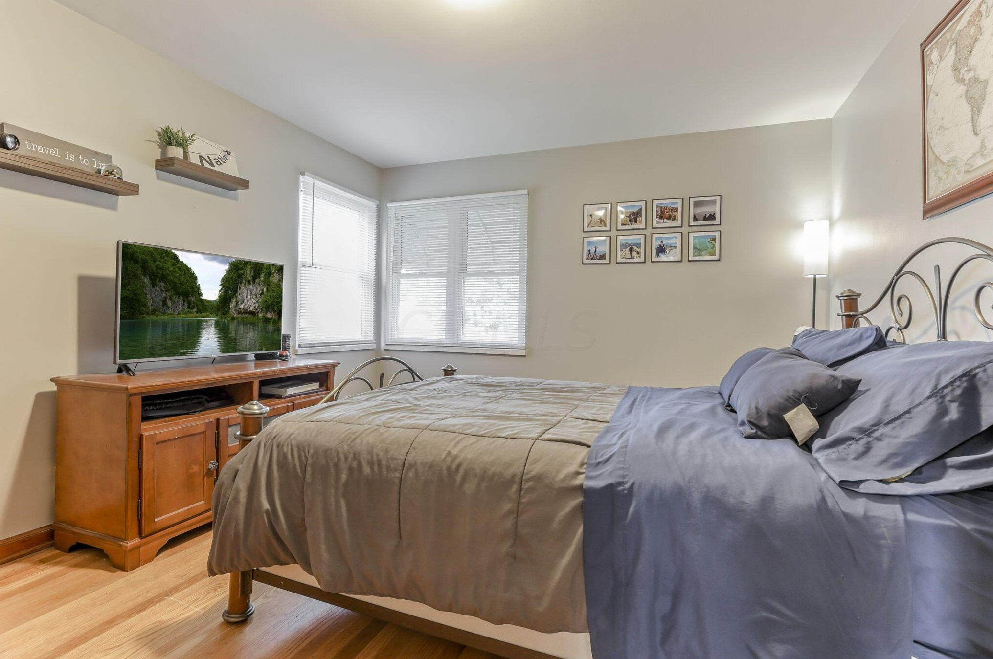 892 Wiltshire Rd, Columbus OH 43204-2341 exterior