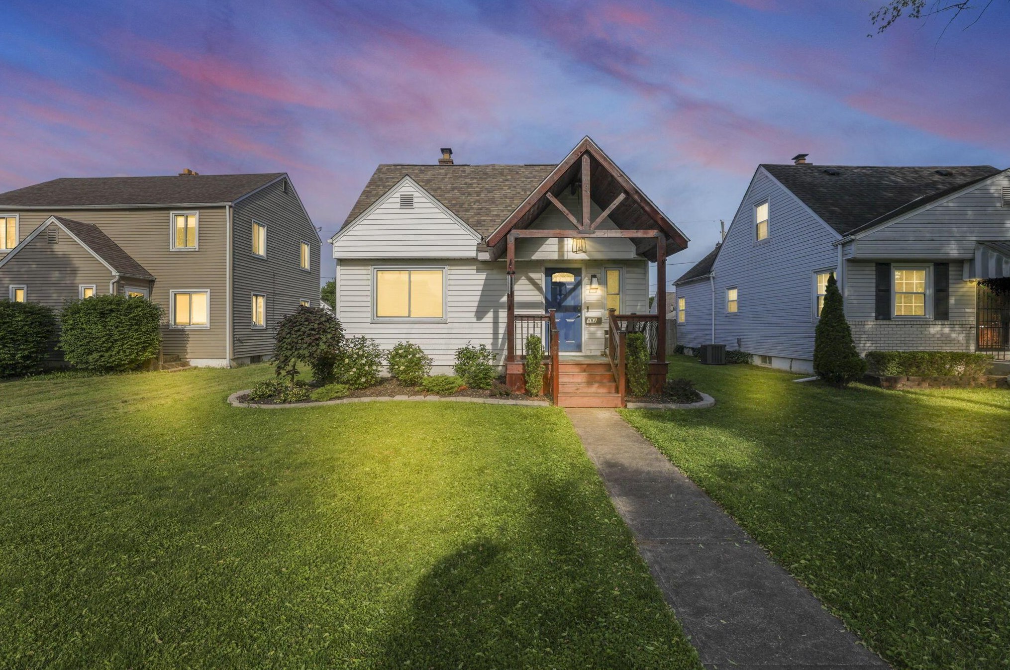 892 Wiltshire Rd, Columbus OH 43204-2341 exterior