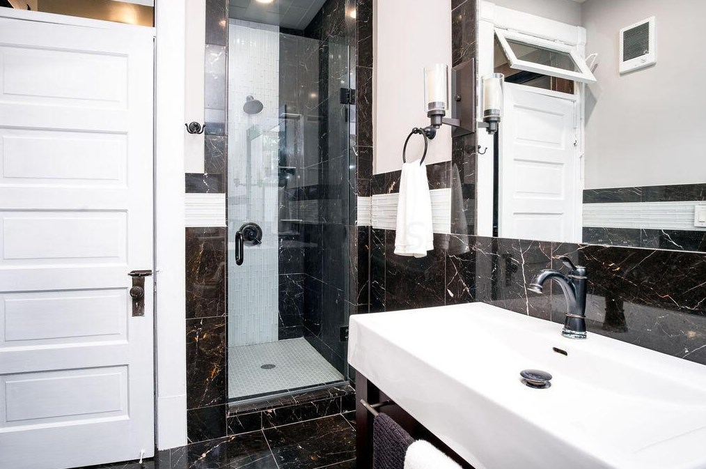 106 Thurman Ave, Columbus OH 43206-3135 exterior