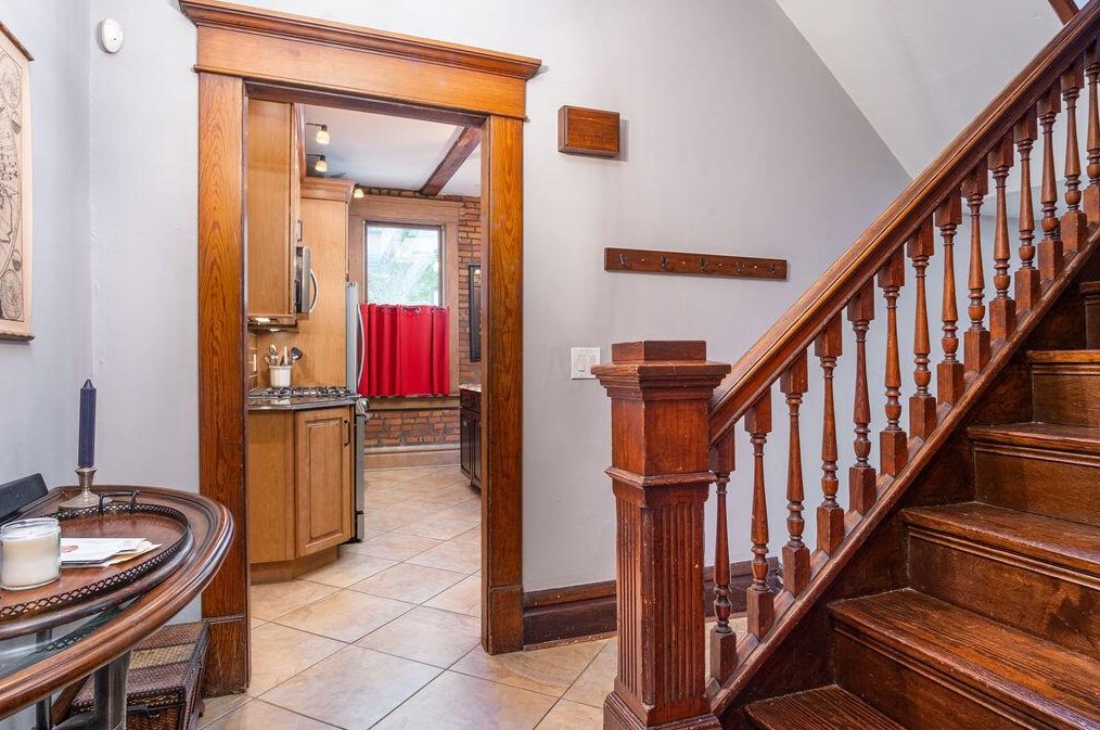 106 Thurman Ave, Columbus OH 43206-3135 exterior