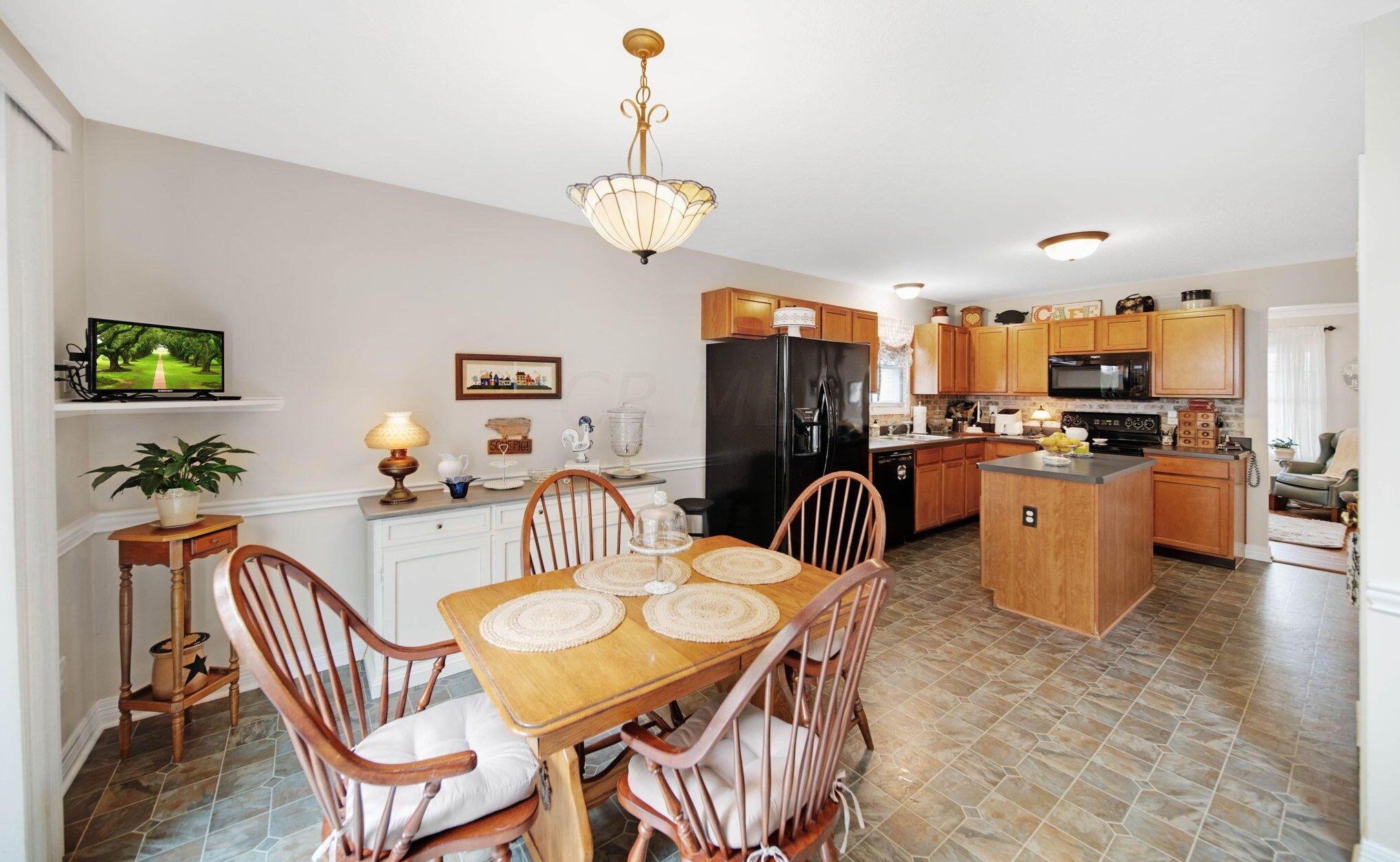 2374 Long Bow Ave, Lancaster OH 43130-8090 exterior