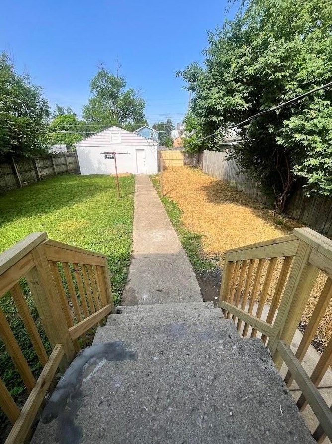 587 Eureka Ave, Columbus OH 43204-2911 exterior