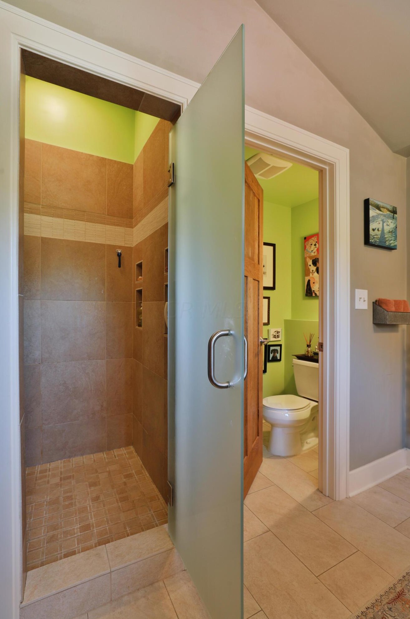 129 Schreyer Pl, Columbus OH  43214-2724 exterior