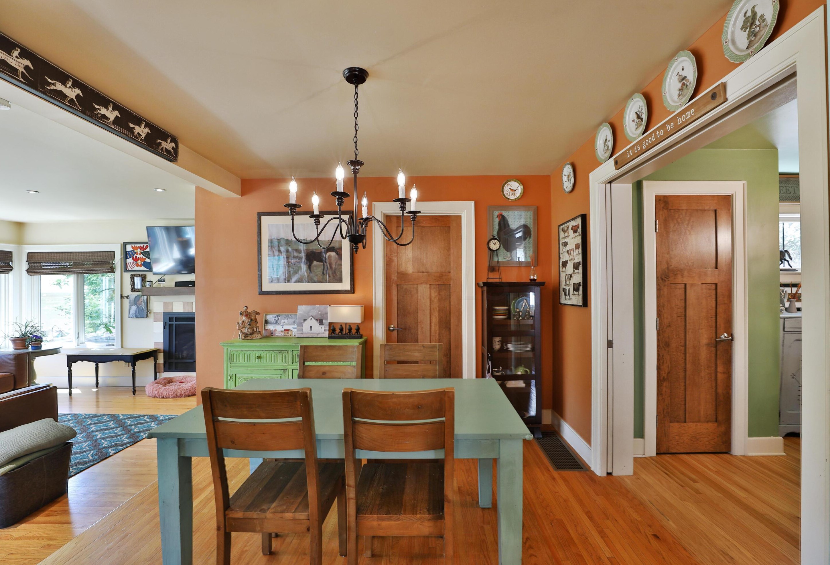 129 Schreyer Pl, Columbus OH  43214-2724 exterior