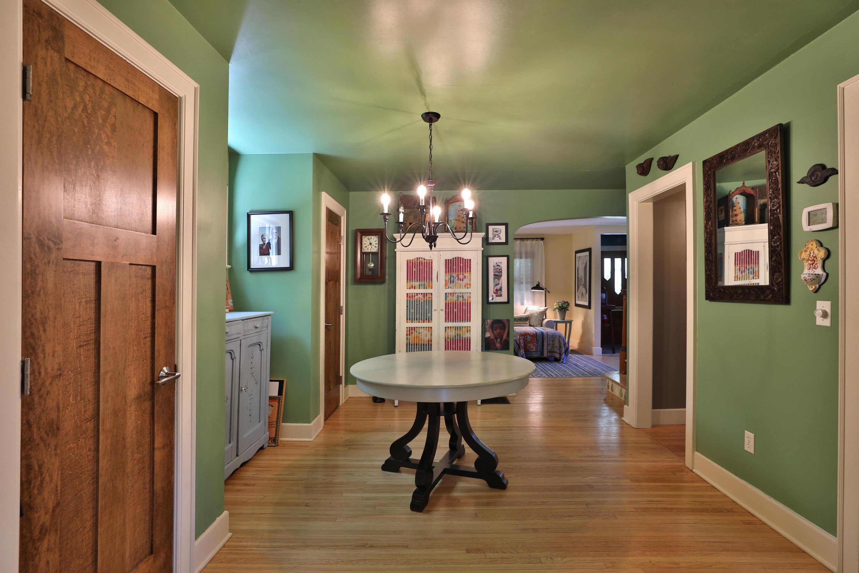 129 Schreyer Pl, Columbus OH  43214-2724 exterior