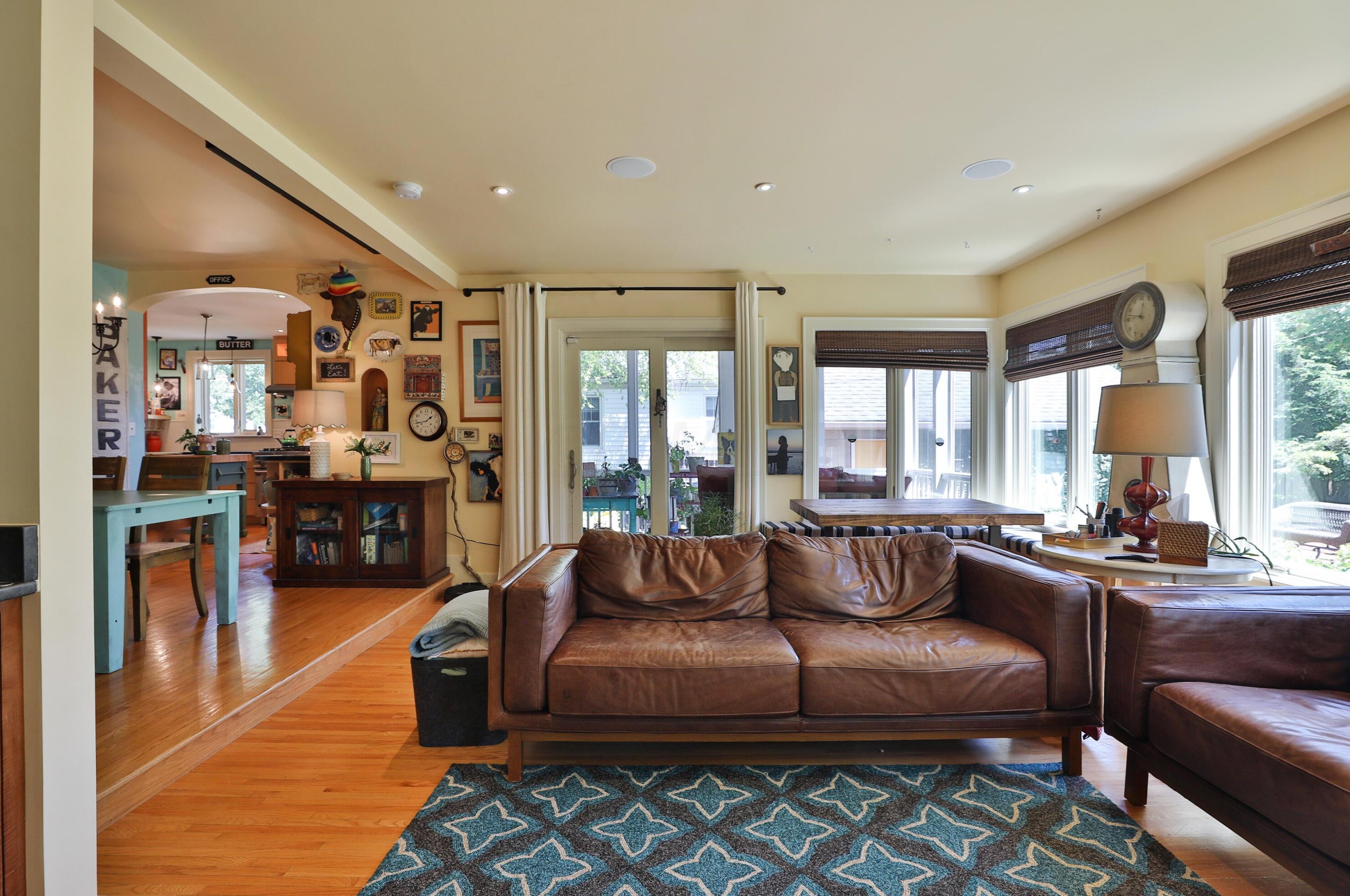 129 Schreyer Pl, Columbus OH  43214-2724 exterior