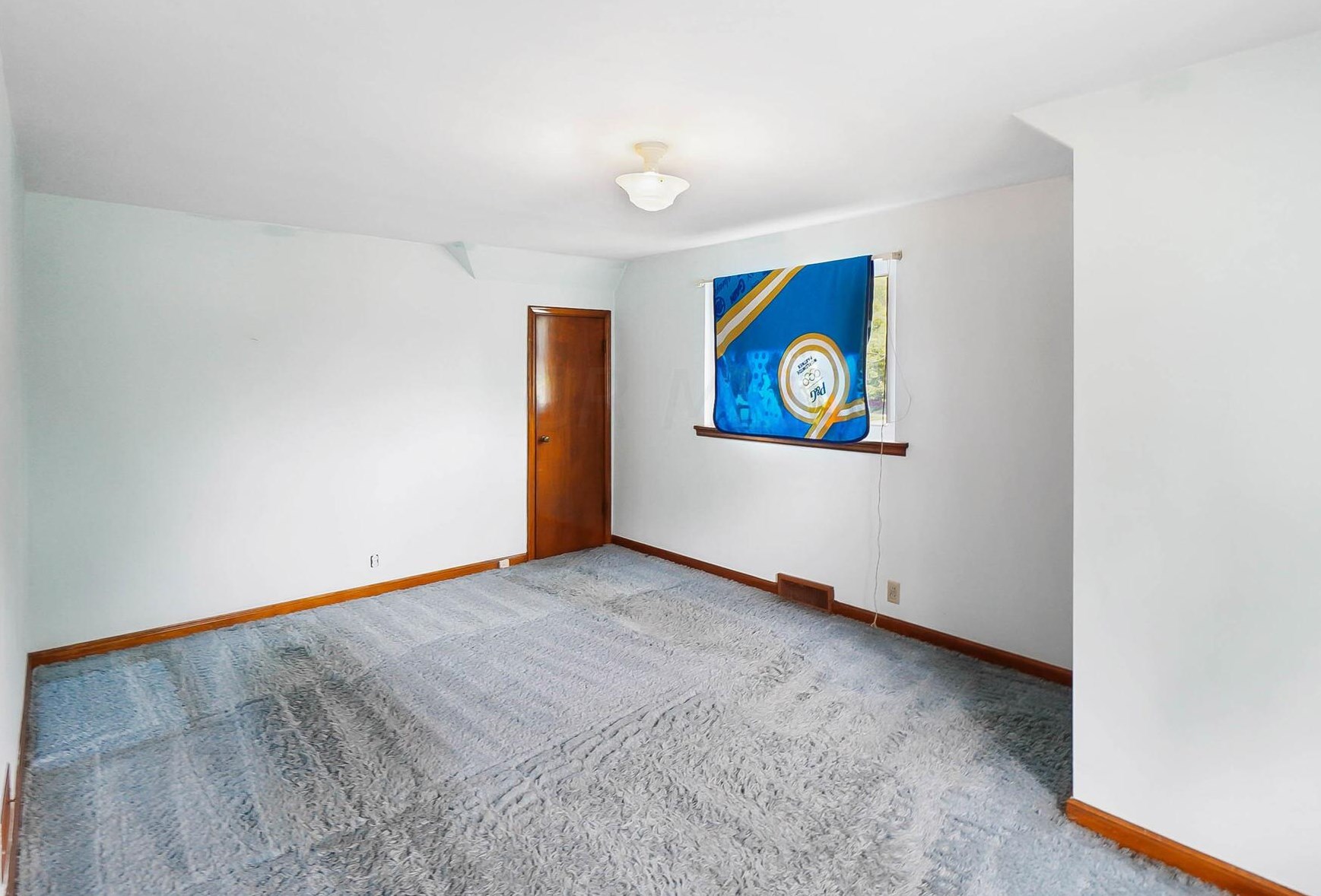 512 James Rd, Columbus OH  43213-2710 exterior