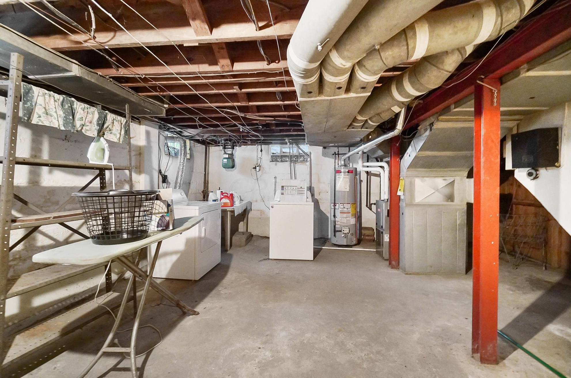 512 James Rd, Columbus OH  43213-2710 exterior