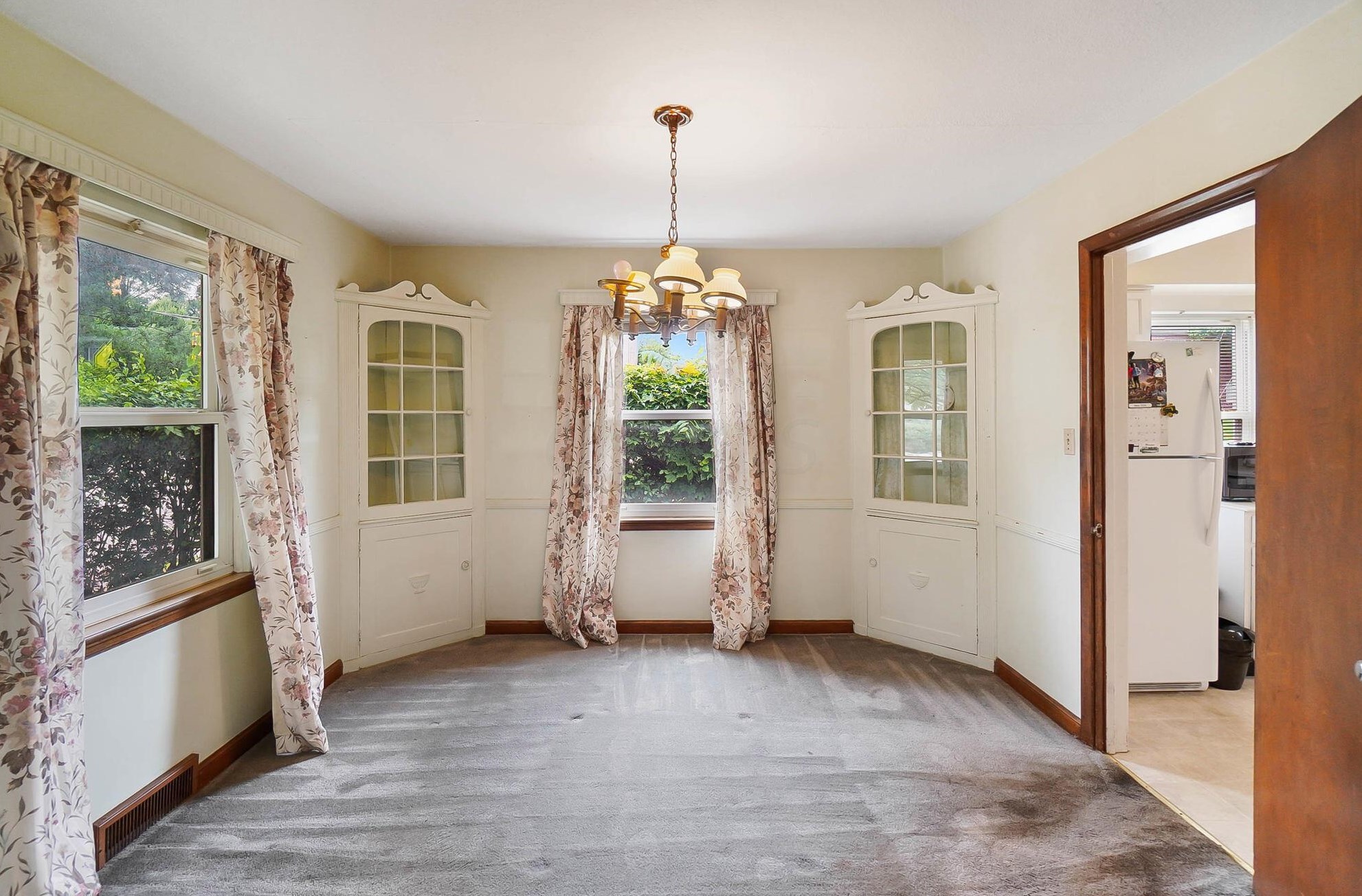 512 James Rd, Columbus OH  43213-2710 exterior