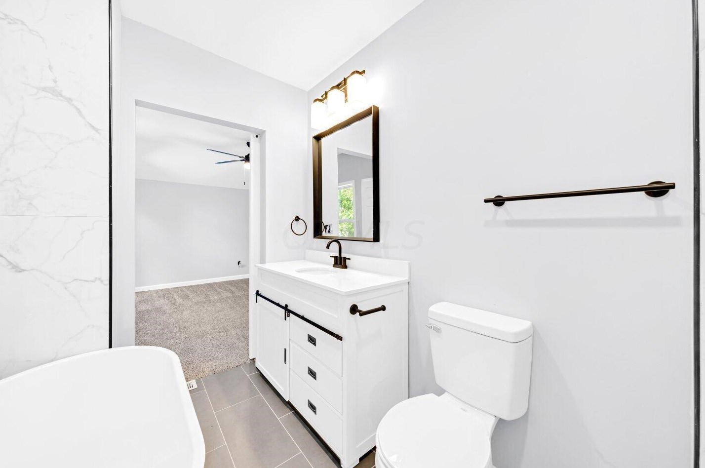 831 Berkeley Rd, Columbus OH 43205-2902 exterior