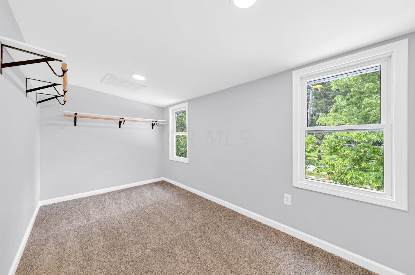 831 Berkeley Rd, Columbus OH 43205-2902 exterior