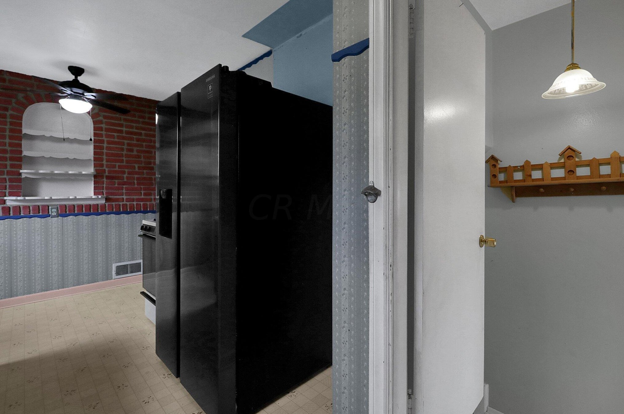 643 Columbia Ave, Columbus OH 43209-1411 exterior