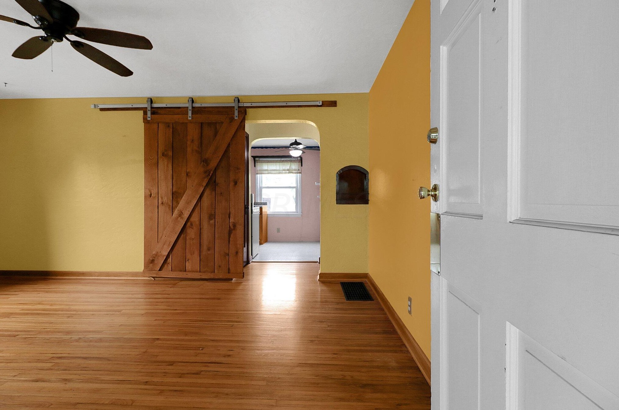 643 Columbia Ave, Columbus OH 43209-1411 exterior