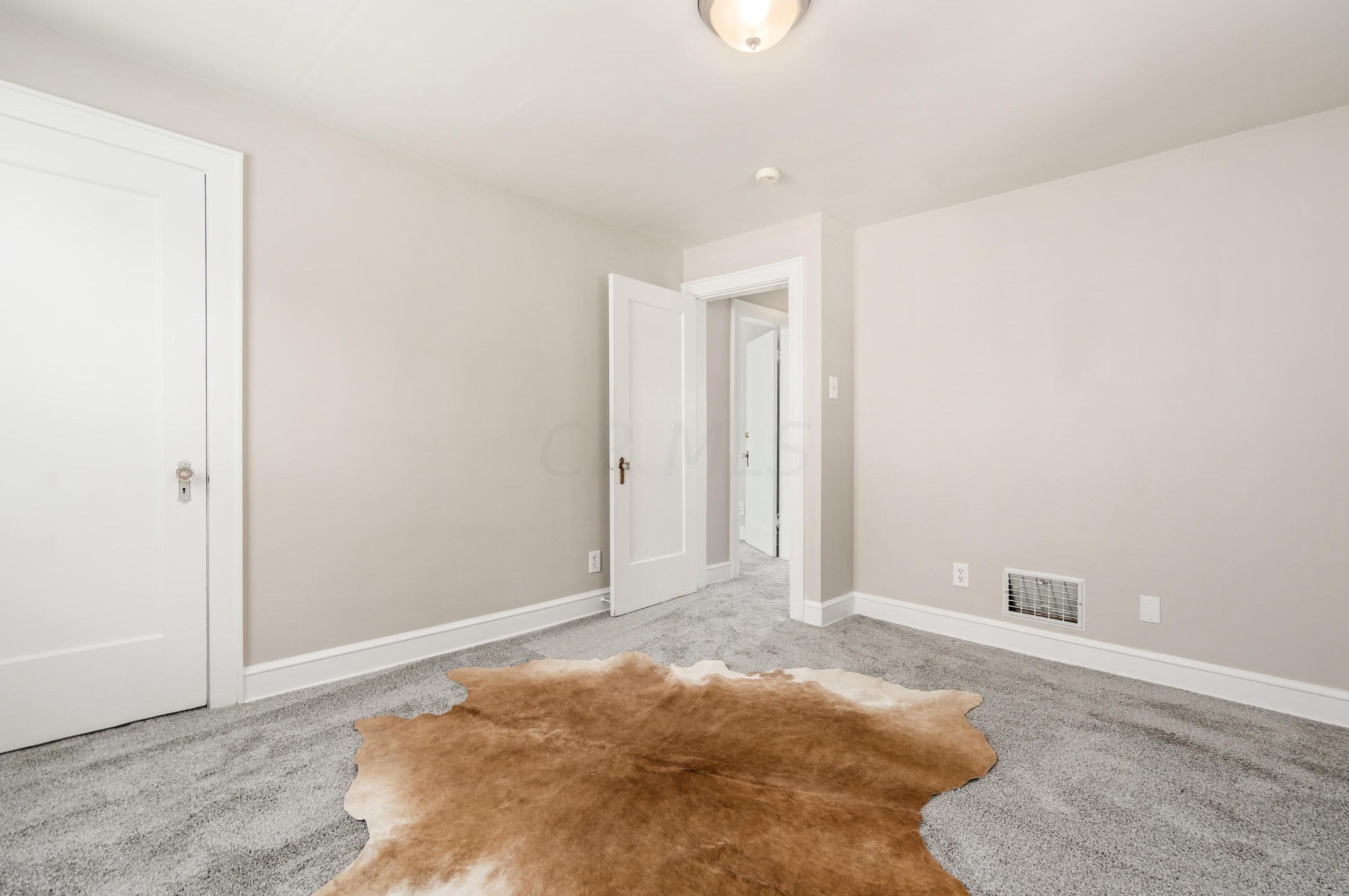 559 Columbian Ave, Columbus OH 43223-1606 exterior