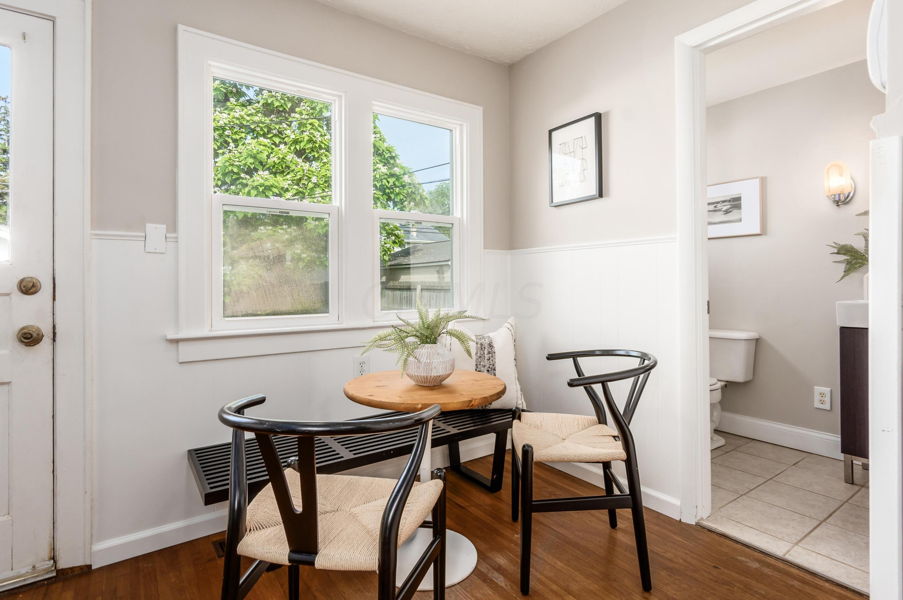 559 Columbian Ave, Columbus OH 43223-1606 exterior