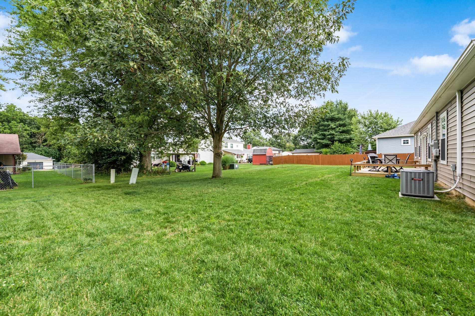 177 Craig Dr, Thornville OH  43076-8036 exterior