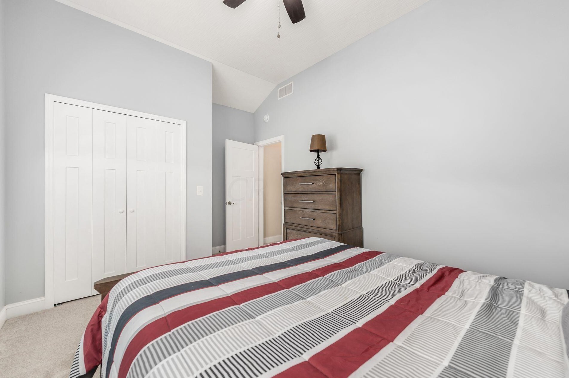 177 Craig Dr, Thornville OH  43076-8036 exterior