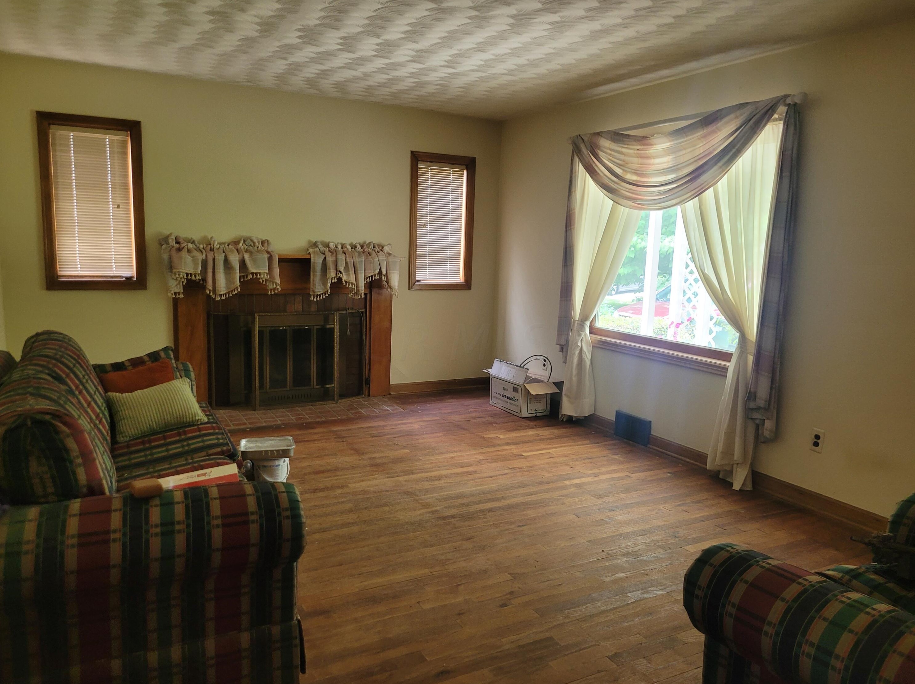 278 Rathbone Ave, Columbus OH 43214-1520 exterior