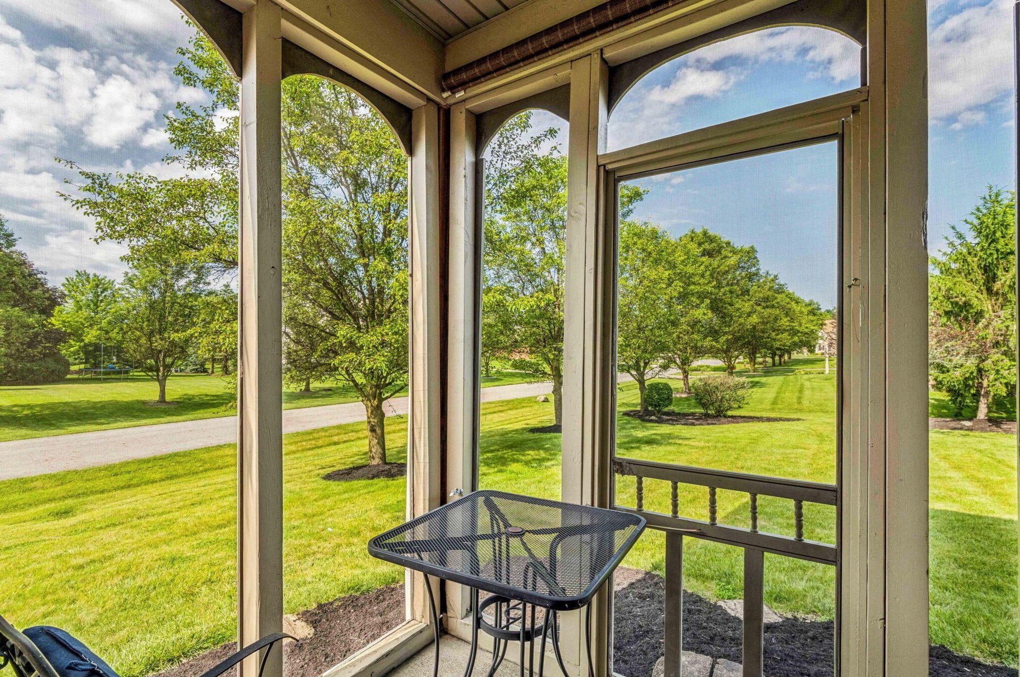 7908 Madison Pl, Cnl Wnchstr OH  43110-9053 exterior