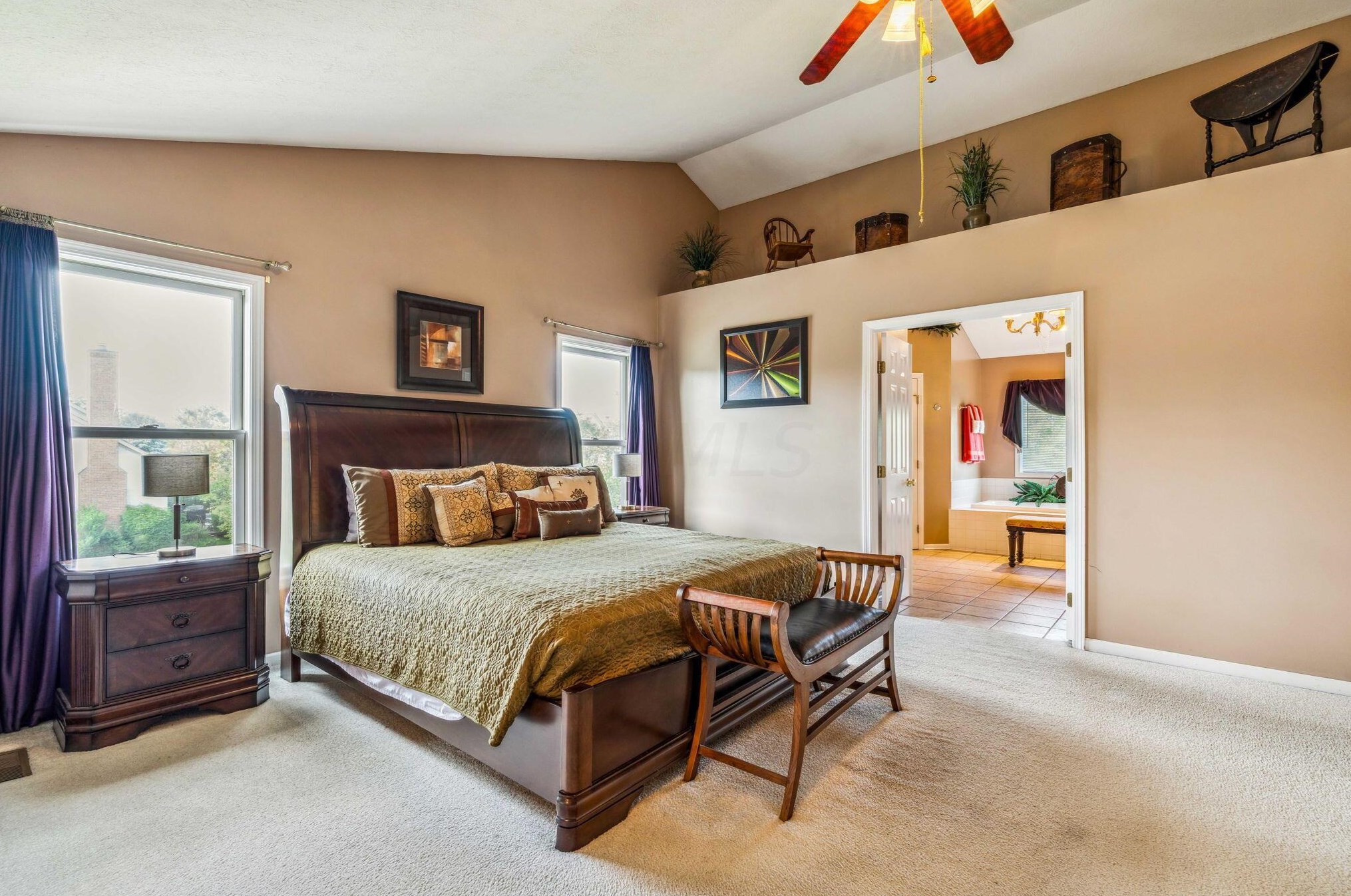 7908 Madison Pl, Cnl Wnchstr OH  43110-9053 exterior