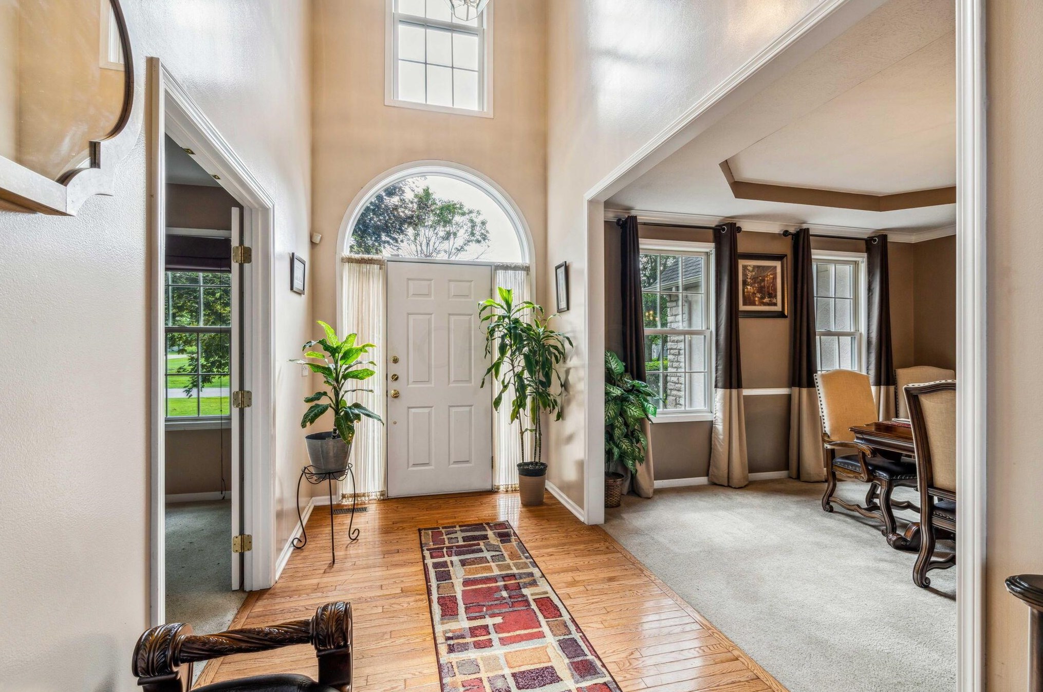 7908 Madison Pl, Cnl Wnchstr OH  43110-9053 exterior