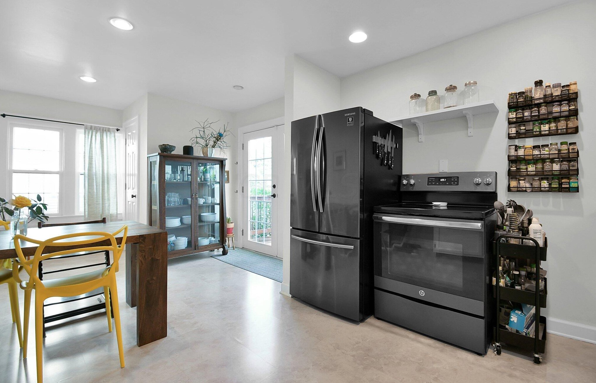 86 California Ave, Columbus OH 43202-1913 exterior