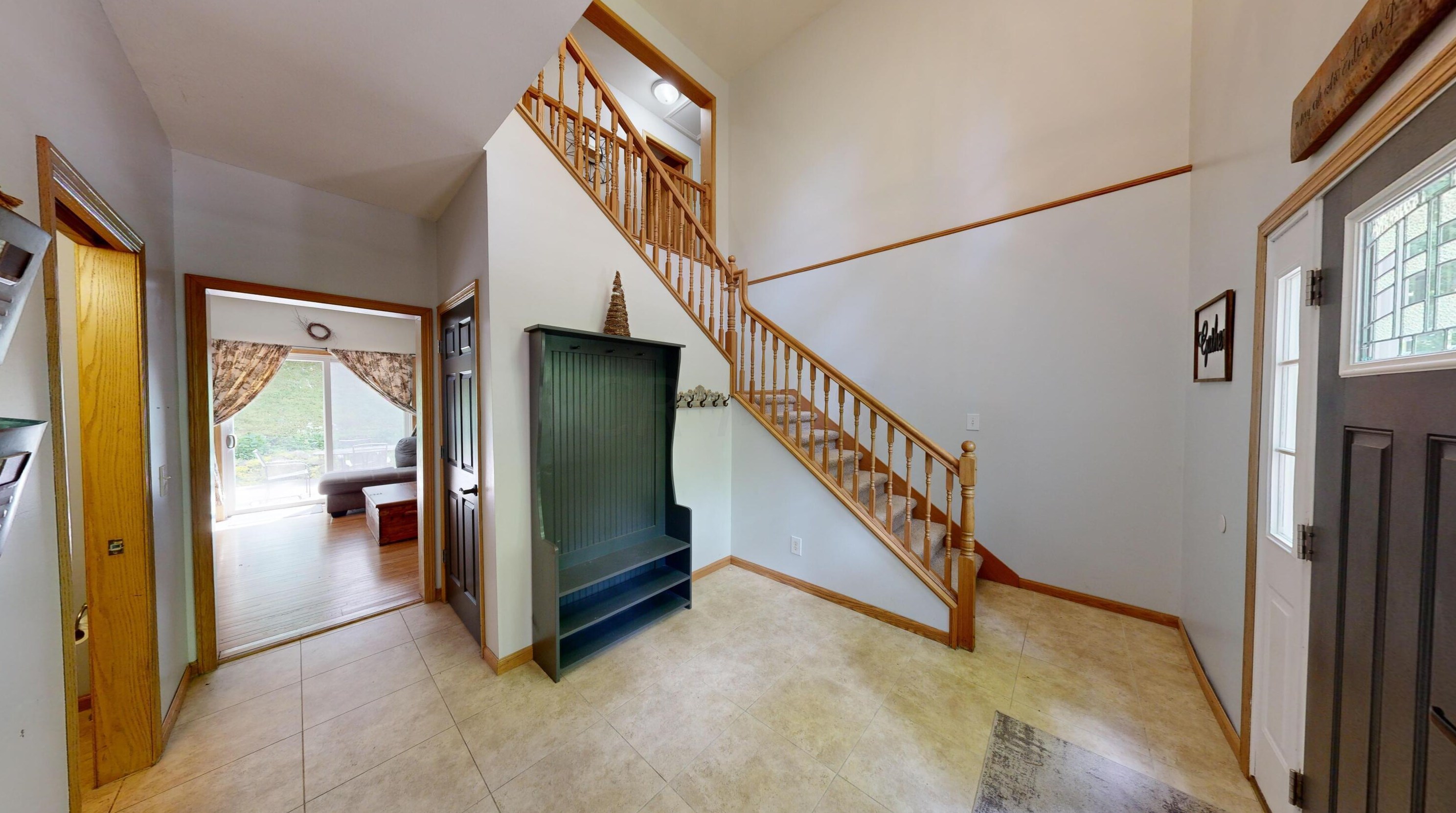 5867 Stoffer Rd, North Woodbury OH  44813-9361 exterior