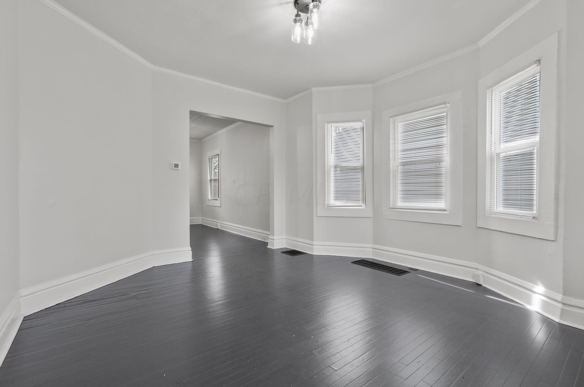 223 Monroe Ave, Columbus OH 43203-1443 exterior