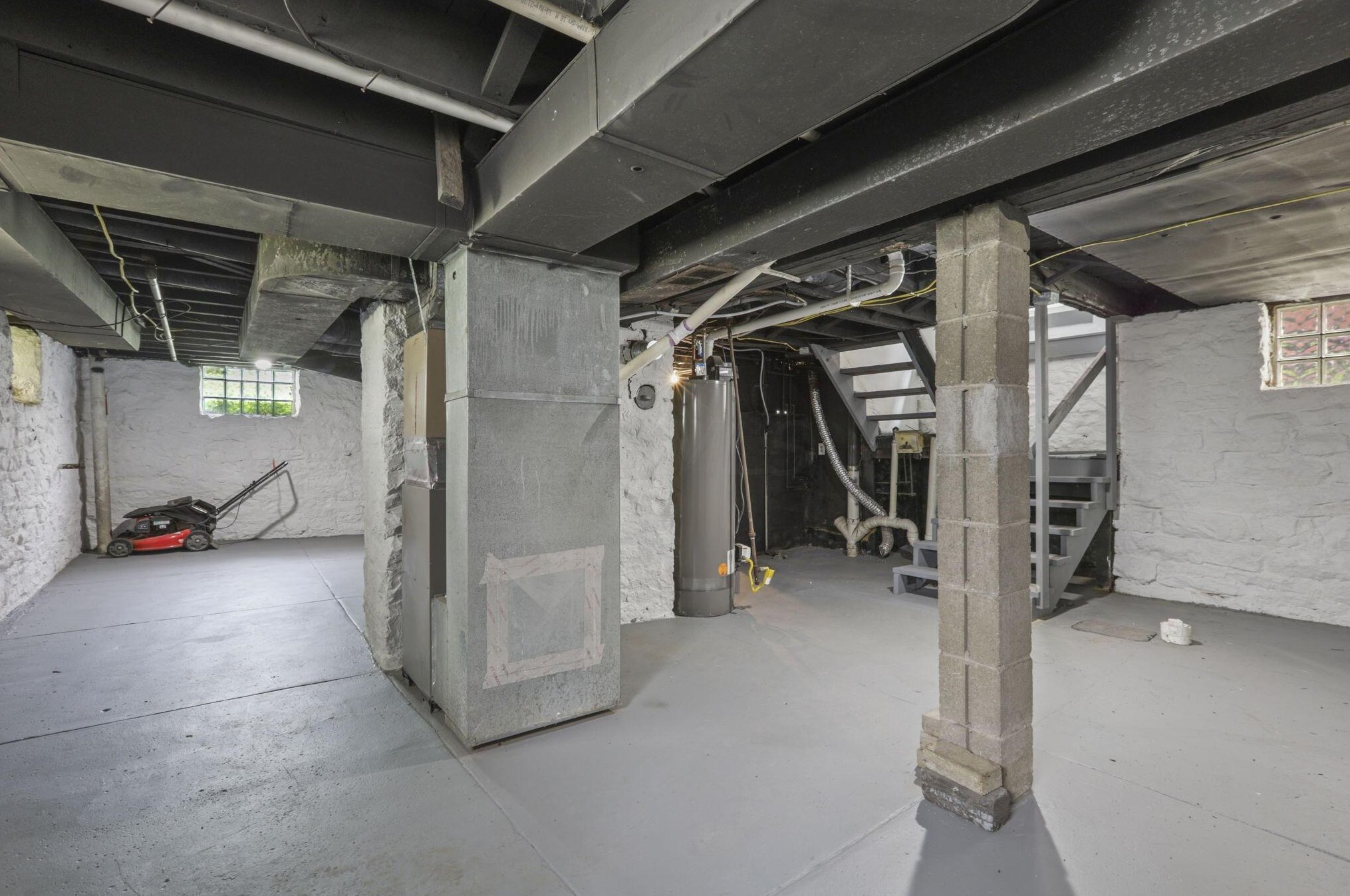 223 Monroe Ave, Columbus OH 43203-1443 exterior