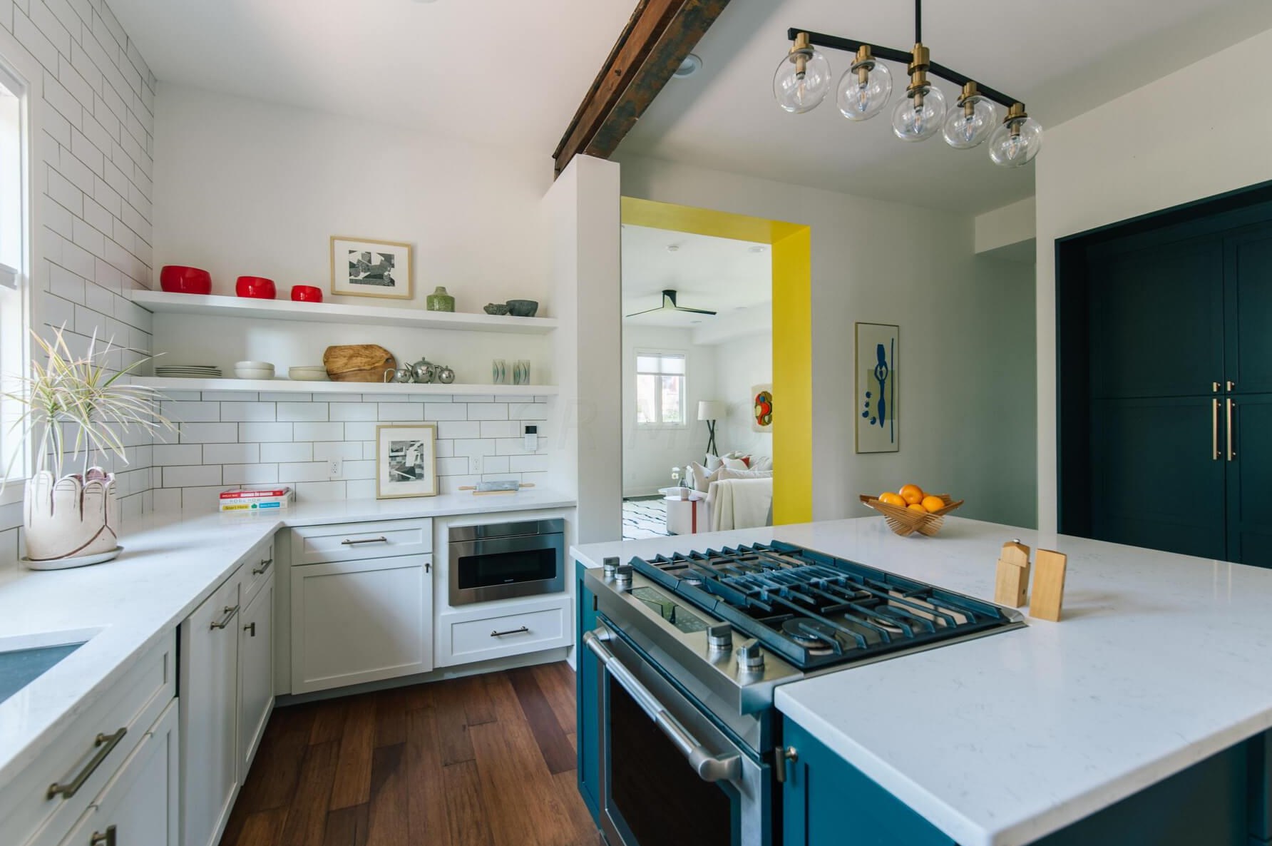 27 Monroe Ave, Columbus OH 43203-1857 exterior