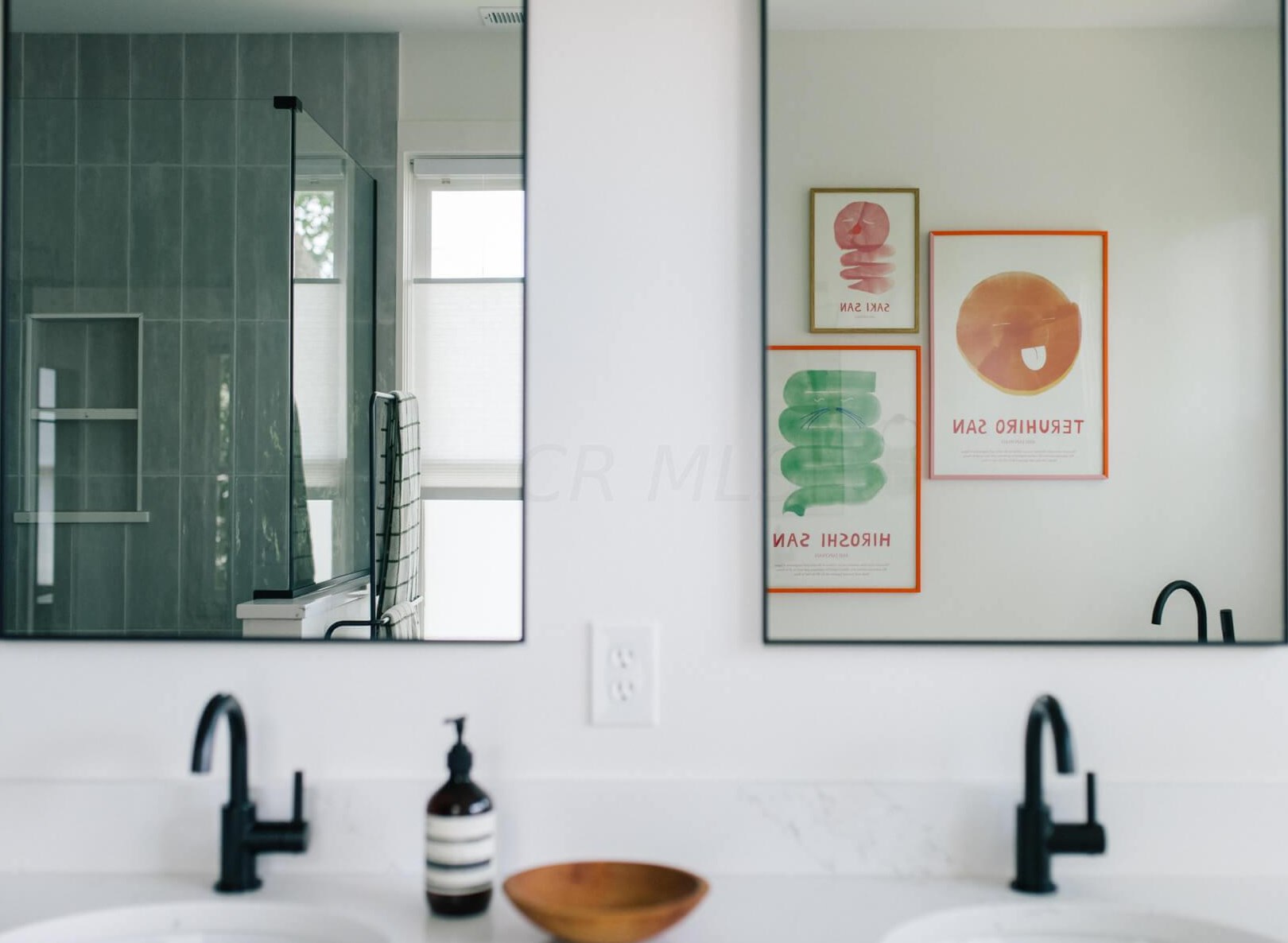 27 Monroe Ave, Columbus OH 43203-1857 exterior