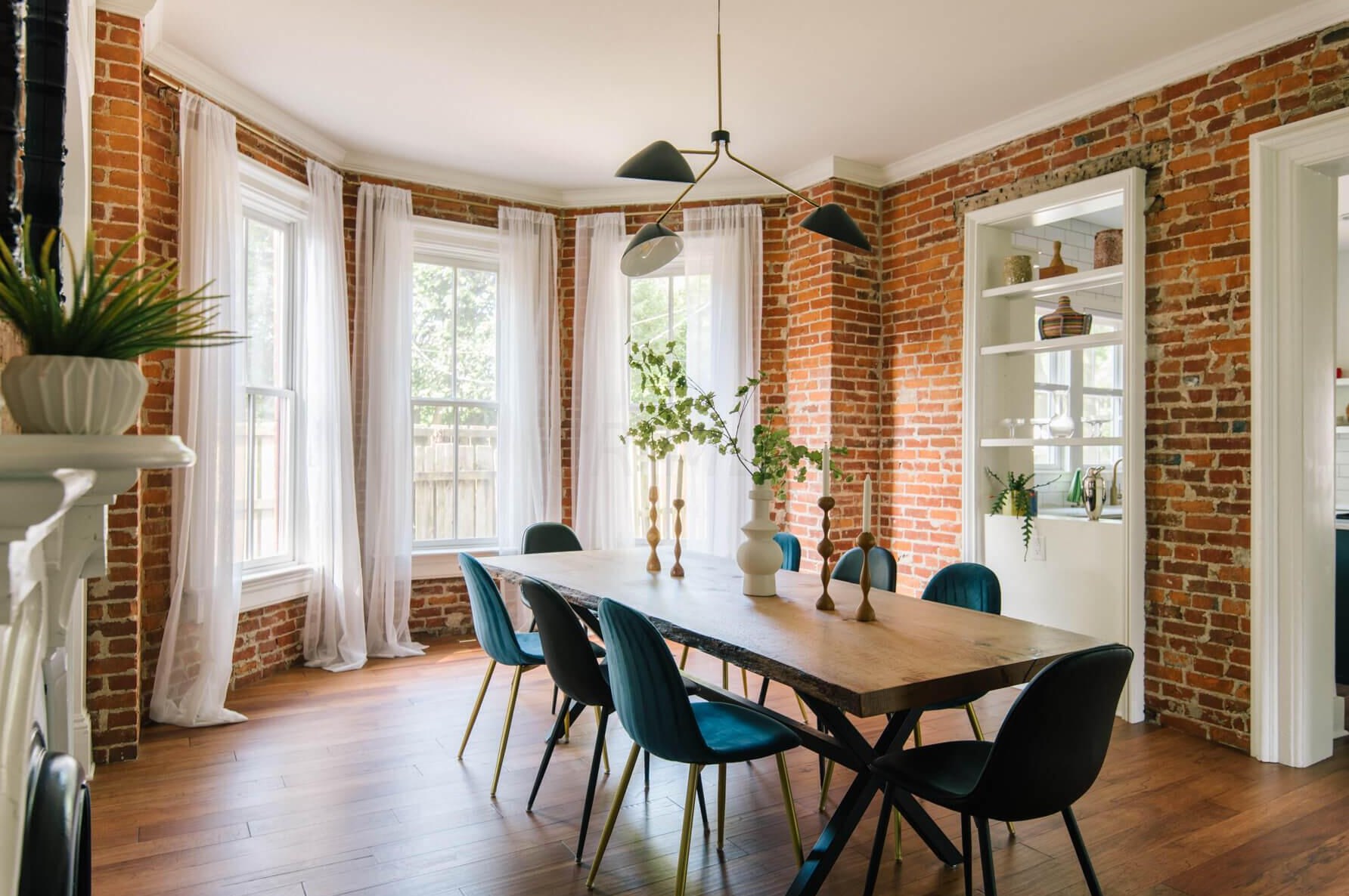 27 Monroe Ave, Columbus OH 43203-1857 exterior