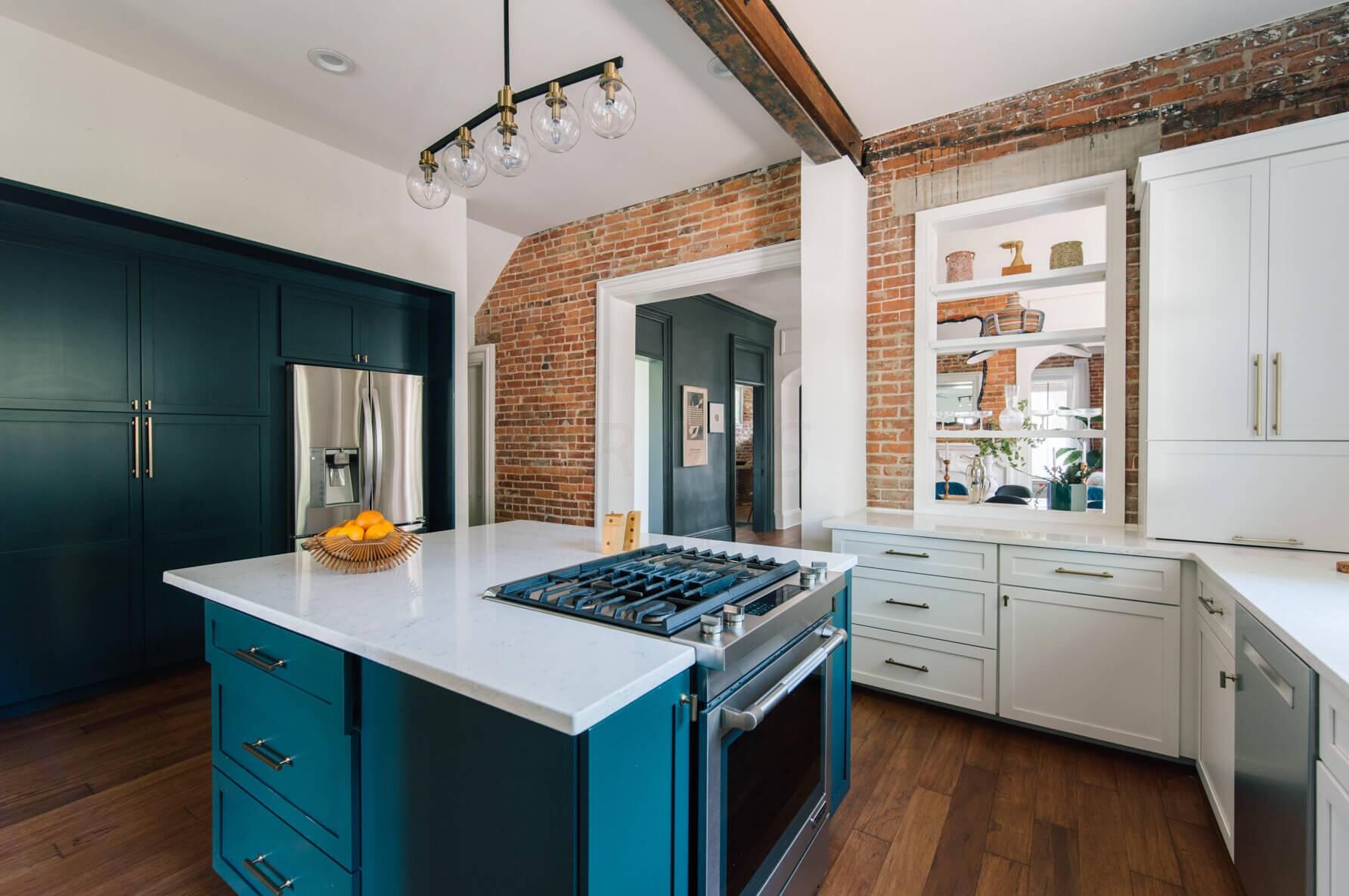 27 Monroe Ave, Columbus OH 43203-1857 exterior