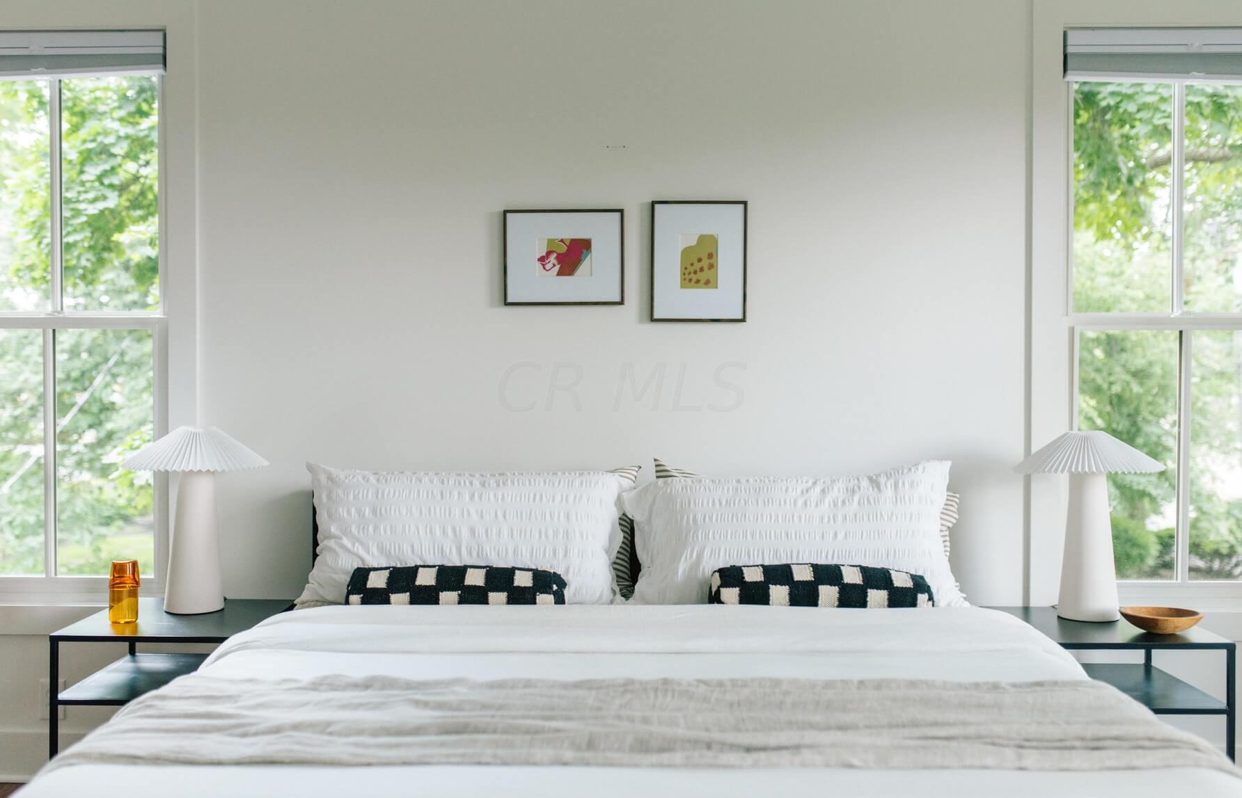 27 Monroe Ave, Columbus OH 43203-1857 exterior